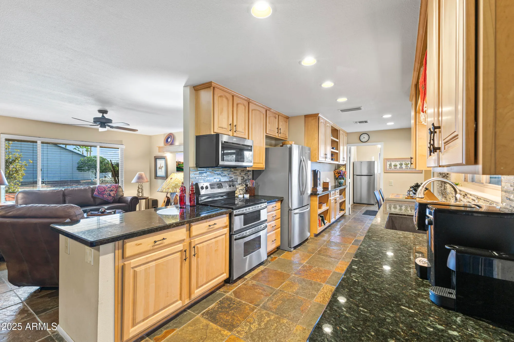 Property Slideshow image 14 of 37 | 21038 n 123rd dr, Sun City West, AZ, 85375