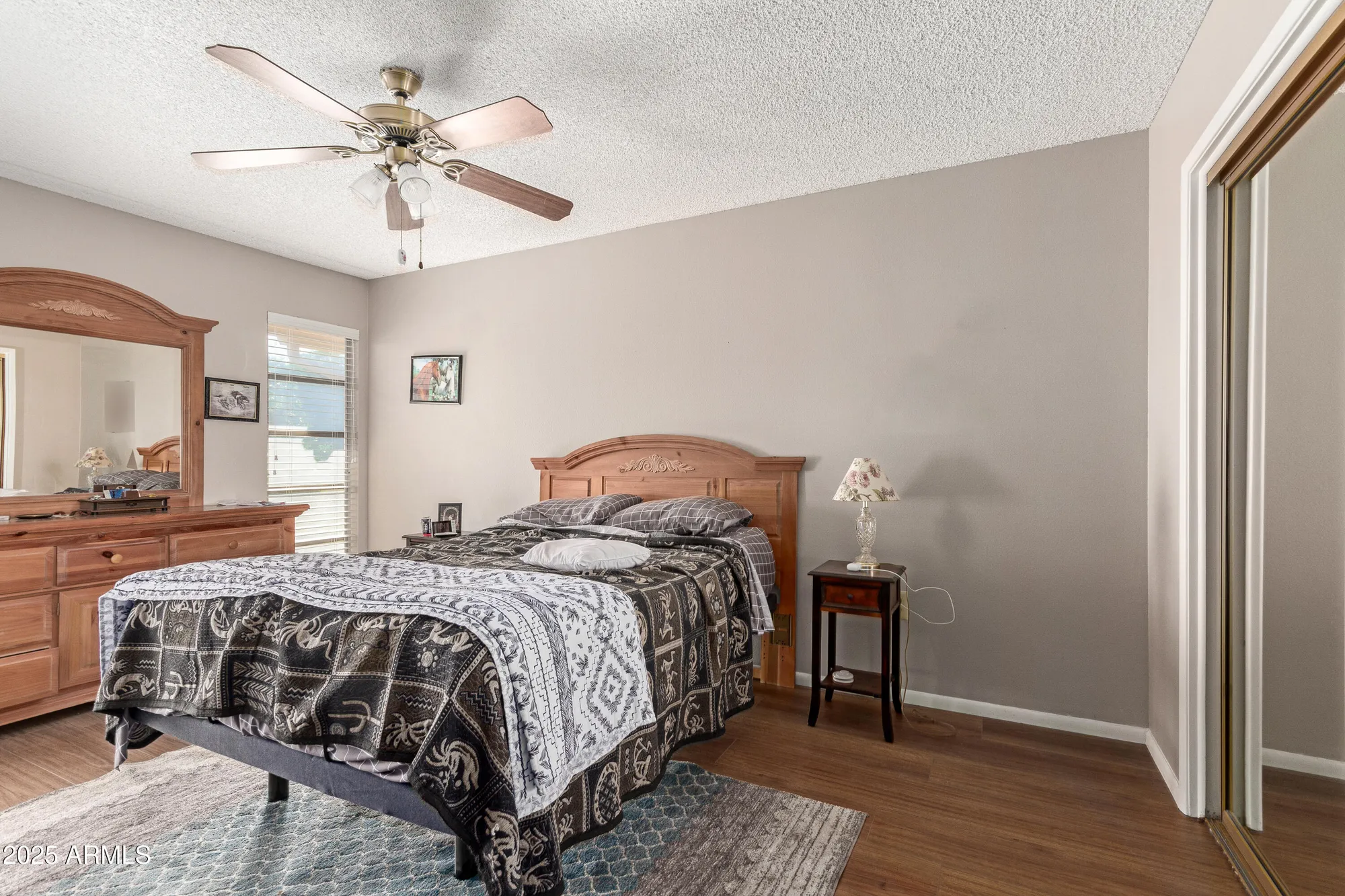 Property Slideshow image 19 of 28 | 9437 w long hills dr, Sun City, AZ, 85351