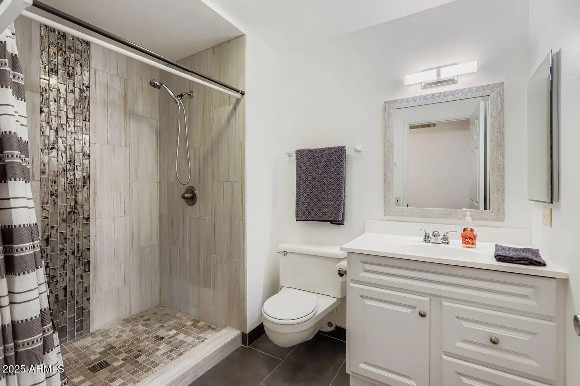 Property Slideshow image 2 of 26 | 10454 w palmeras dr, Sun City, AZ, 85373