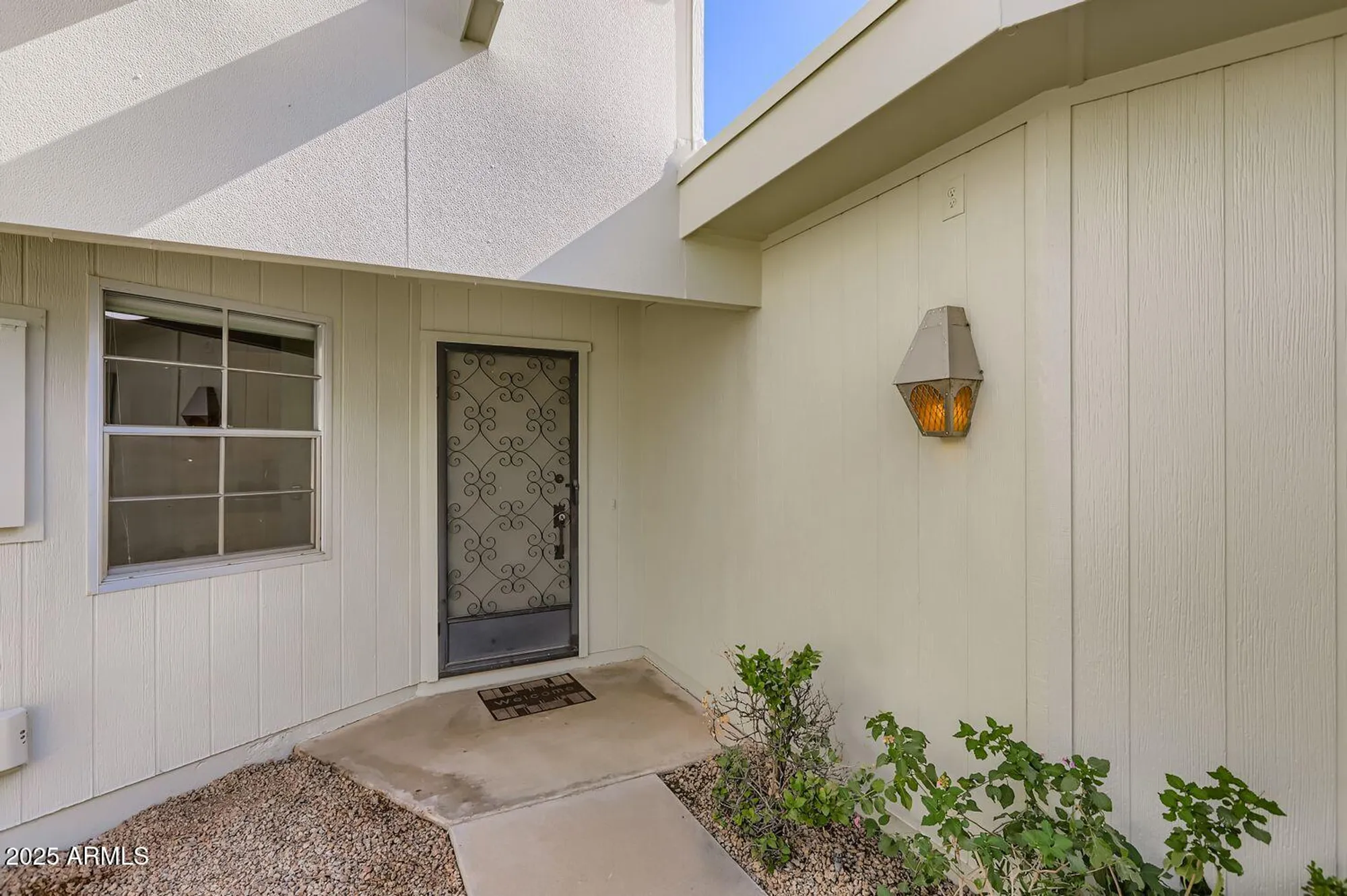 Property Slideshow image 6 of 26 | 10454 w palmeras dr, Sun City, AZ, 85373