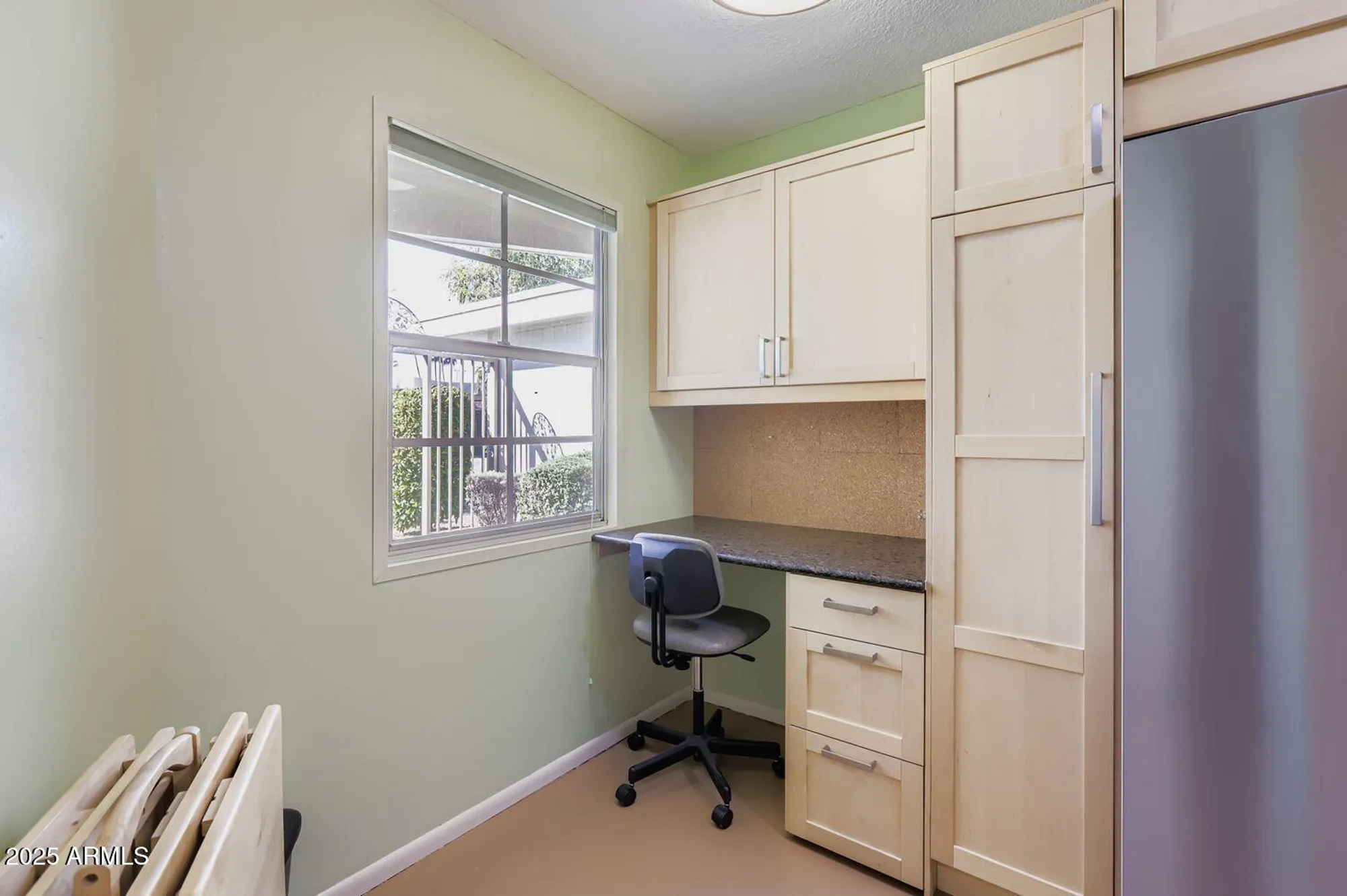 Property Slideshow image 9 of 26 | 10454 w palmeras dr, Sun City, AZ, 85373