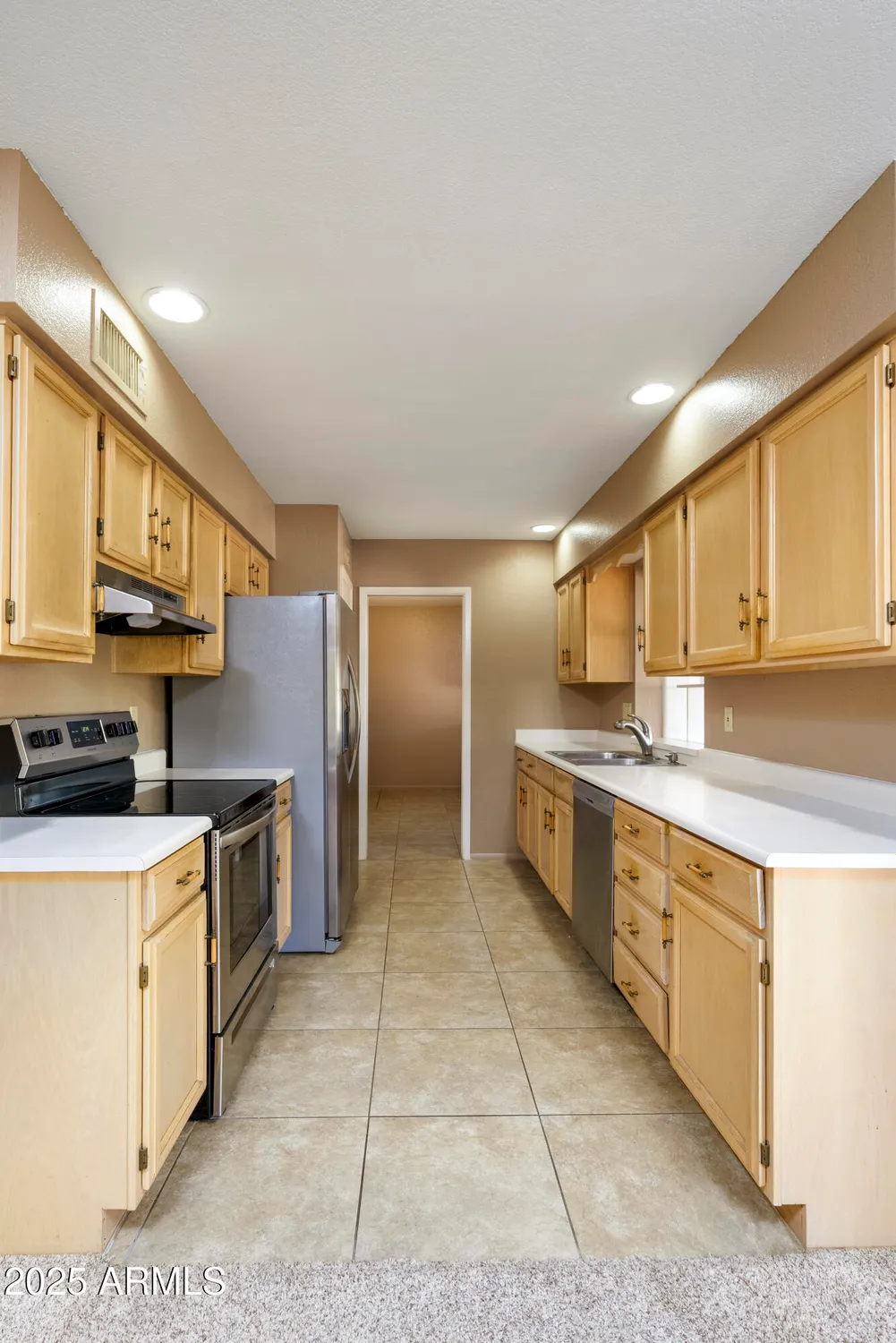 Property Slideshow image 8 of 18 | 8312 e milagro ave, Mesa, AZ, 85209