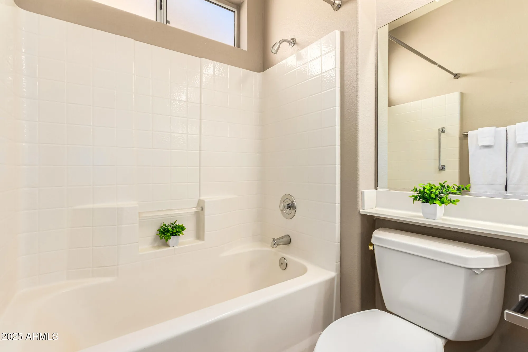 Property Slideshow image 28 of 89 | 16132 w sentinel dr, Sun City West, AZ, 85375