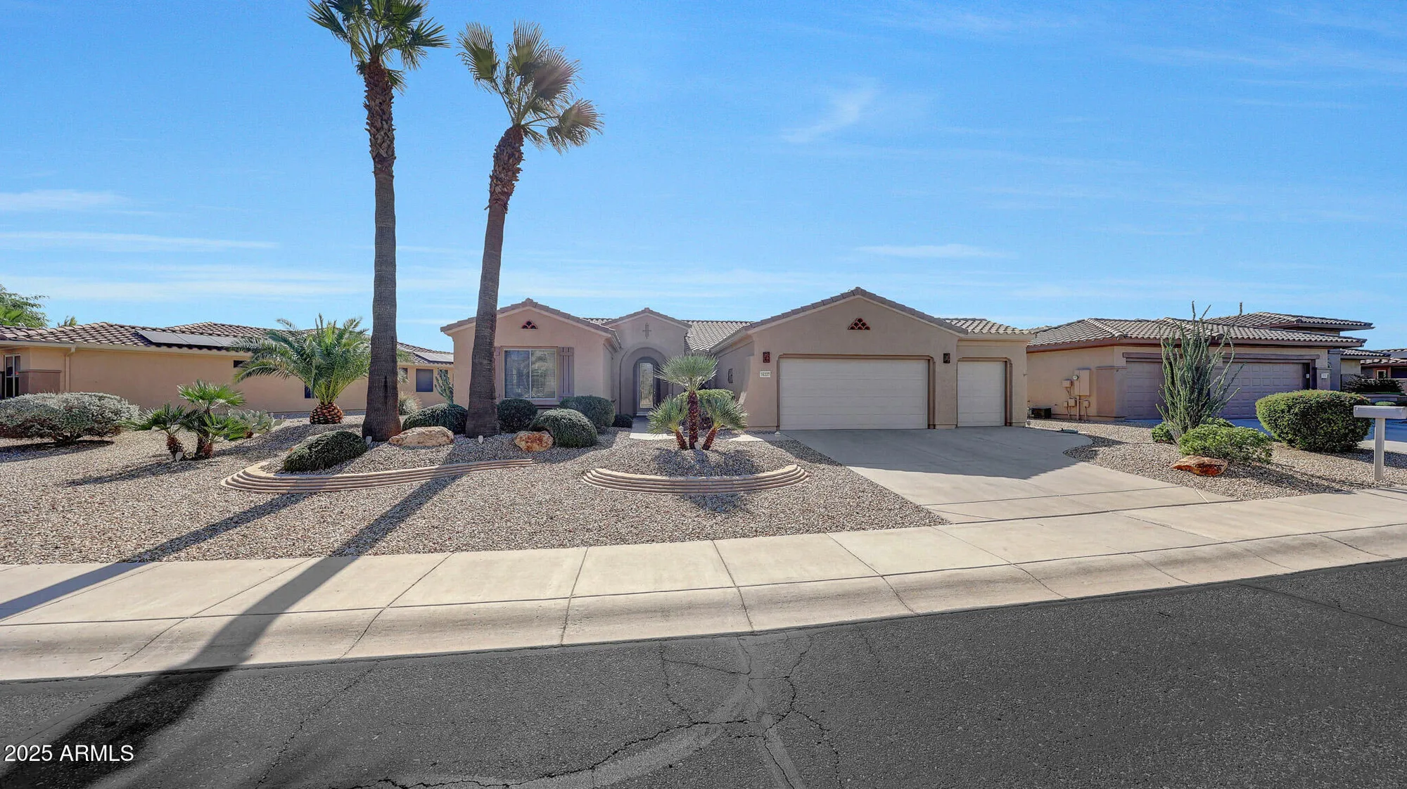Property Slideshow image 1 of 48 | 16337 w salado creek dr, Surprise, AZ, 85387