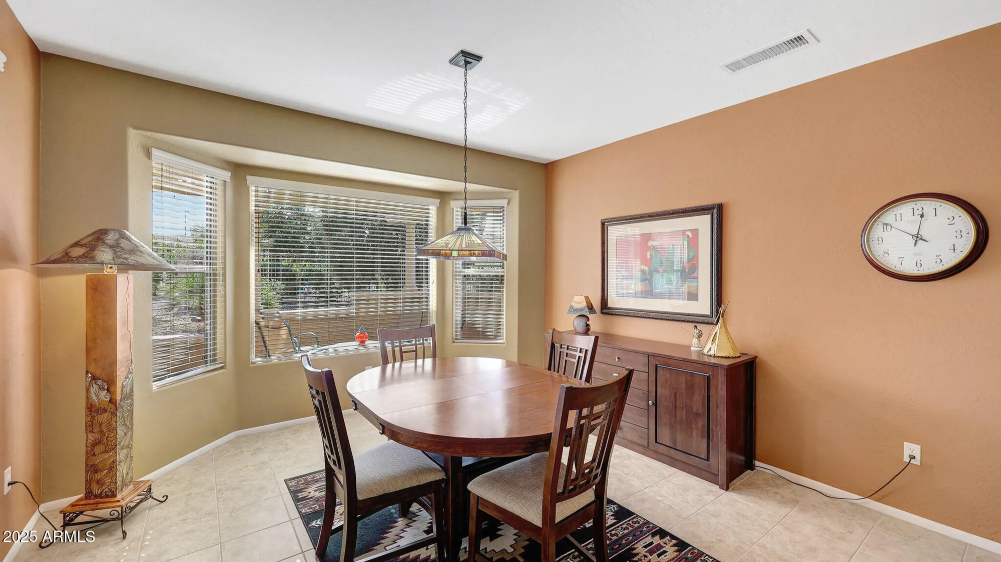 Property Slideshow image 16 of 48 | 16337 w salado creek dr, Surprise, AZ, 85387