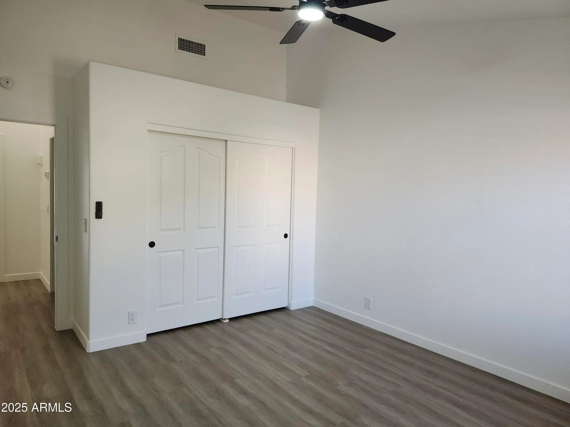 Property Slideshow image 19 of 37 | 8449 w rockwood dr, Peoria, AZ, 85382