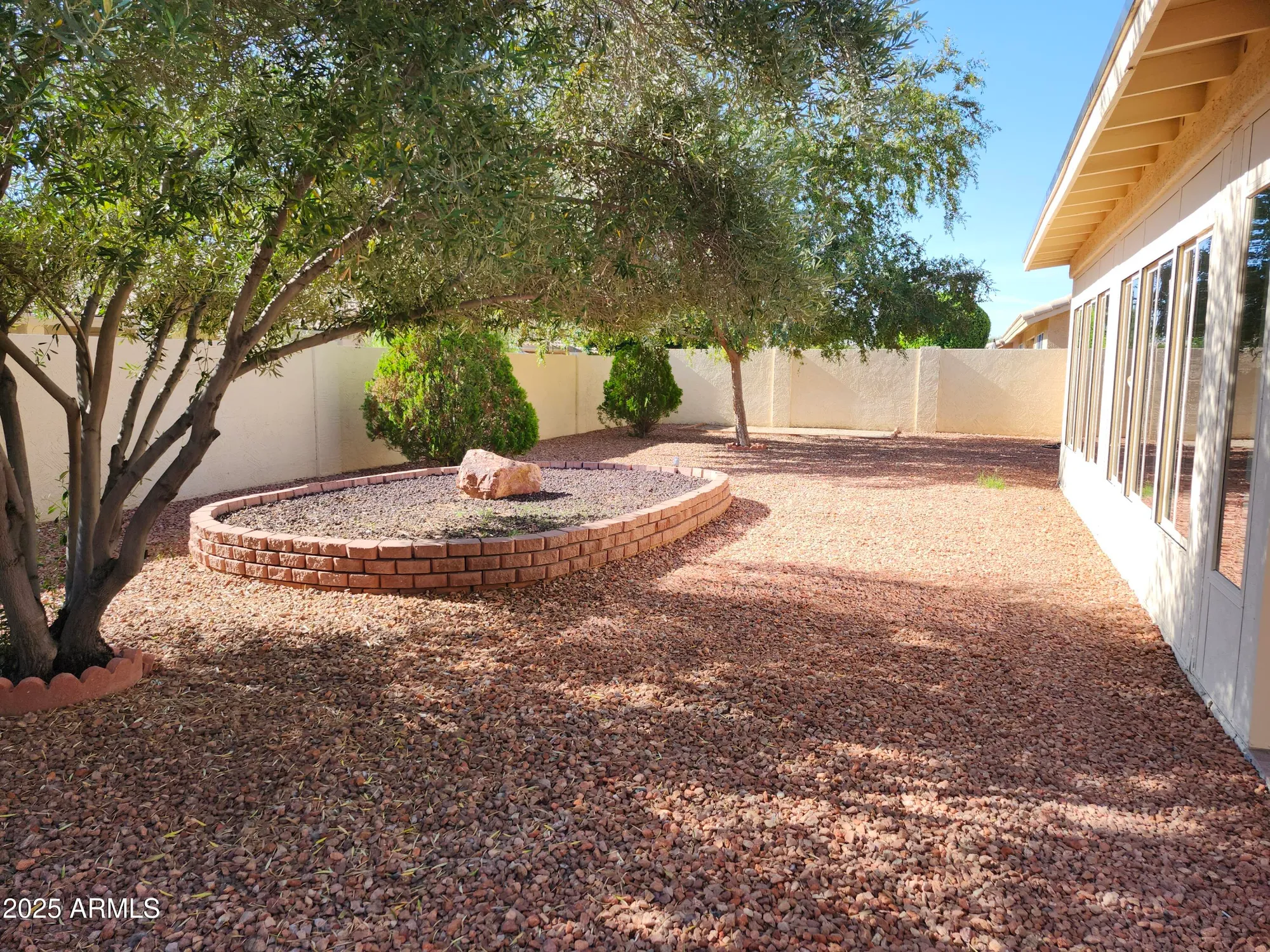Property Slideshow image 24 of 37 | 8449 w rockwood dr, Peoria, AZ, 85382