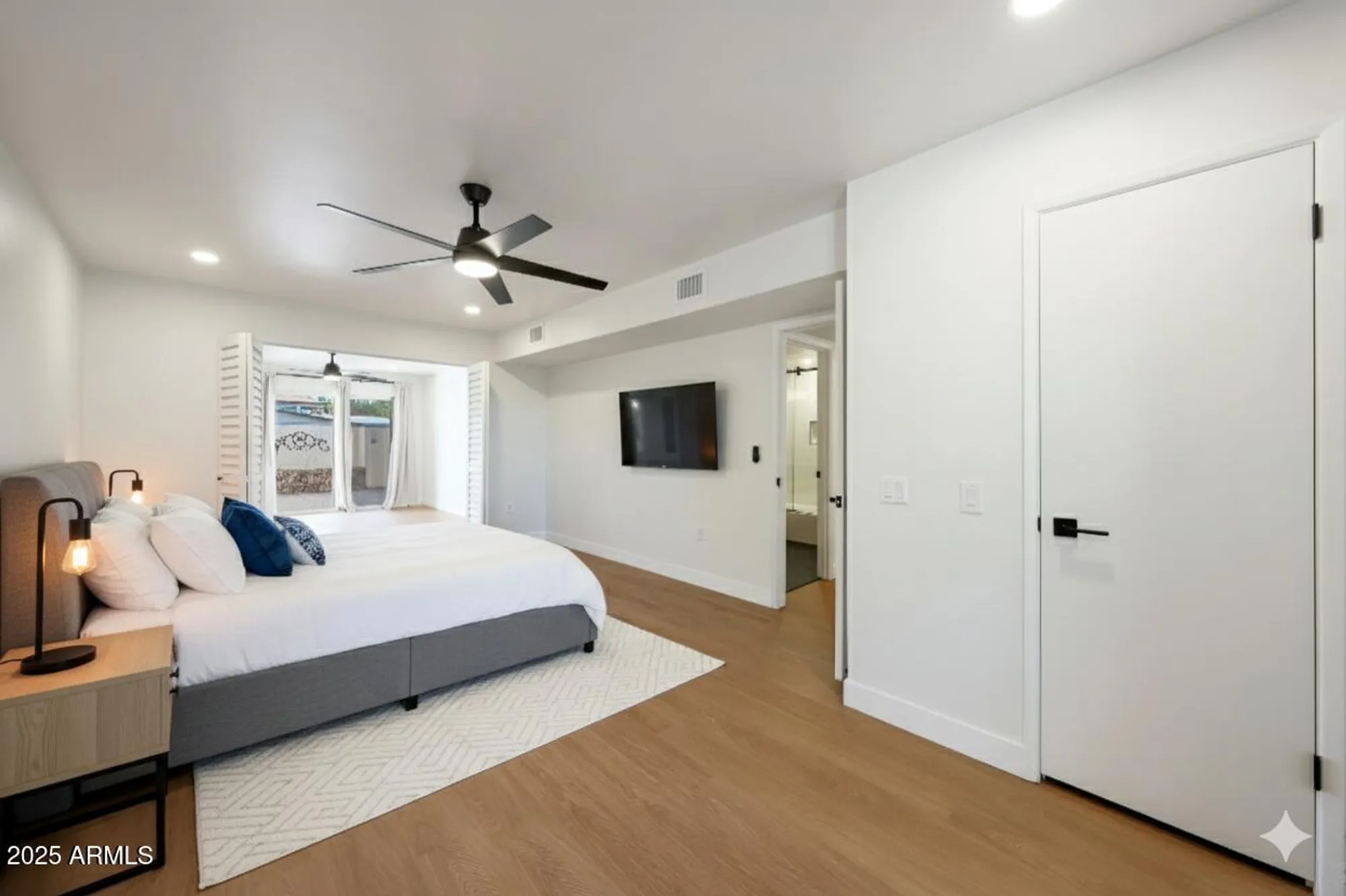 Property Slideshow image 6 of 31 | 17426 n 102nd dr, Sun City, AZ, 85373