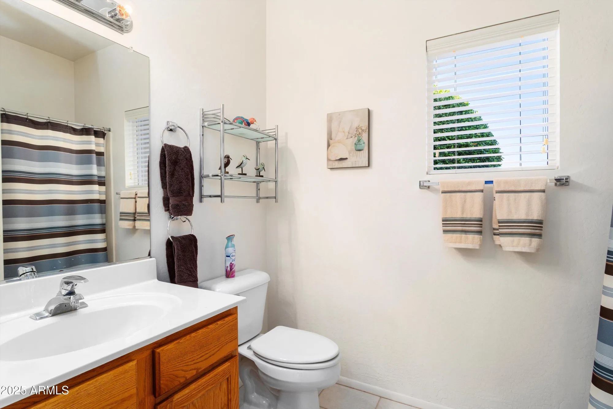 Property Slideshow image 16 of 25 | 15237 w pinehurst ln, Surprise, AZ, 85374