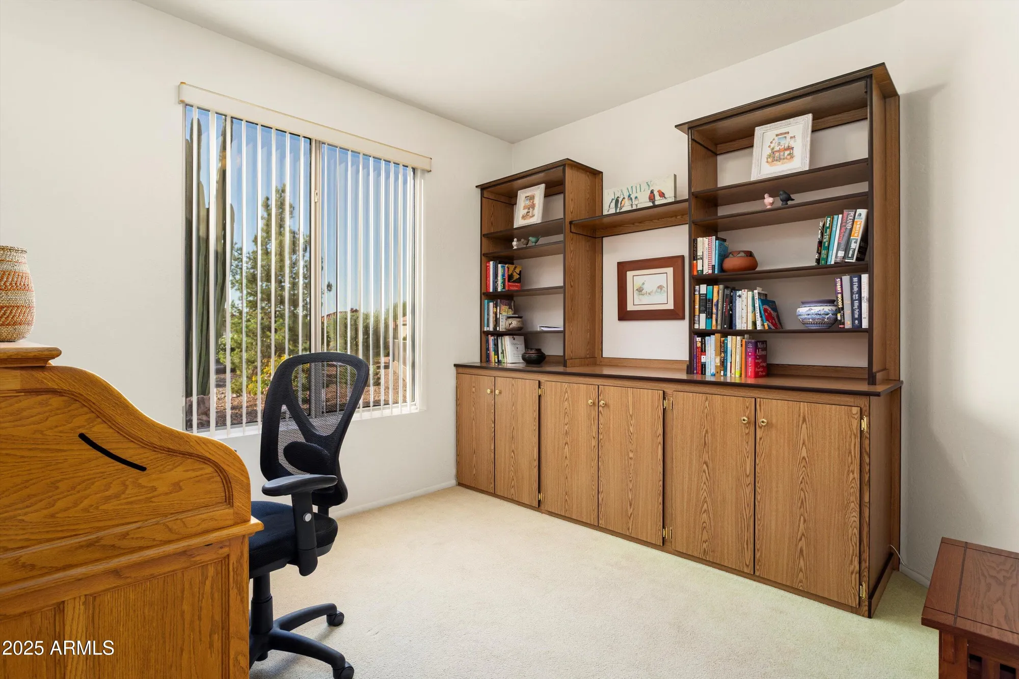 Property Slideshow image 17 of 25 | 15237 w pinehurst ln, Surprise, AZ, 85374