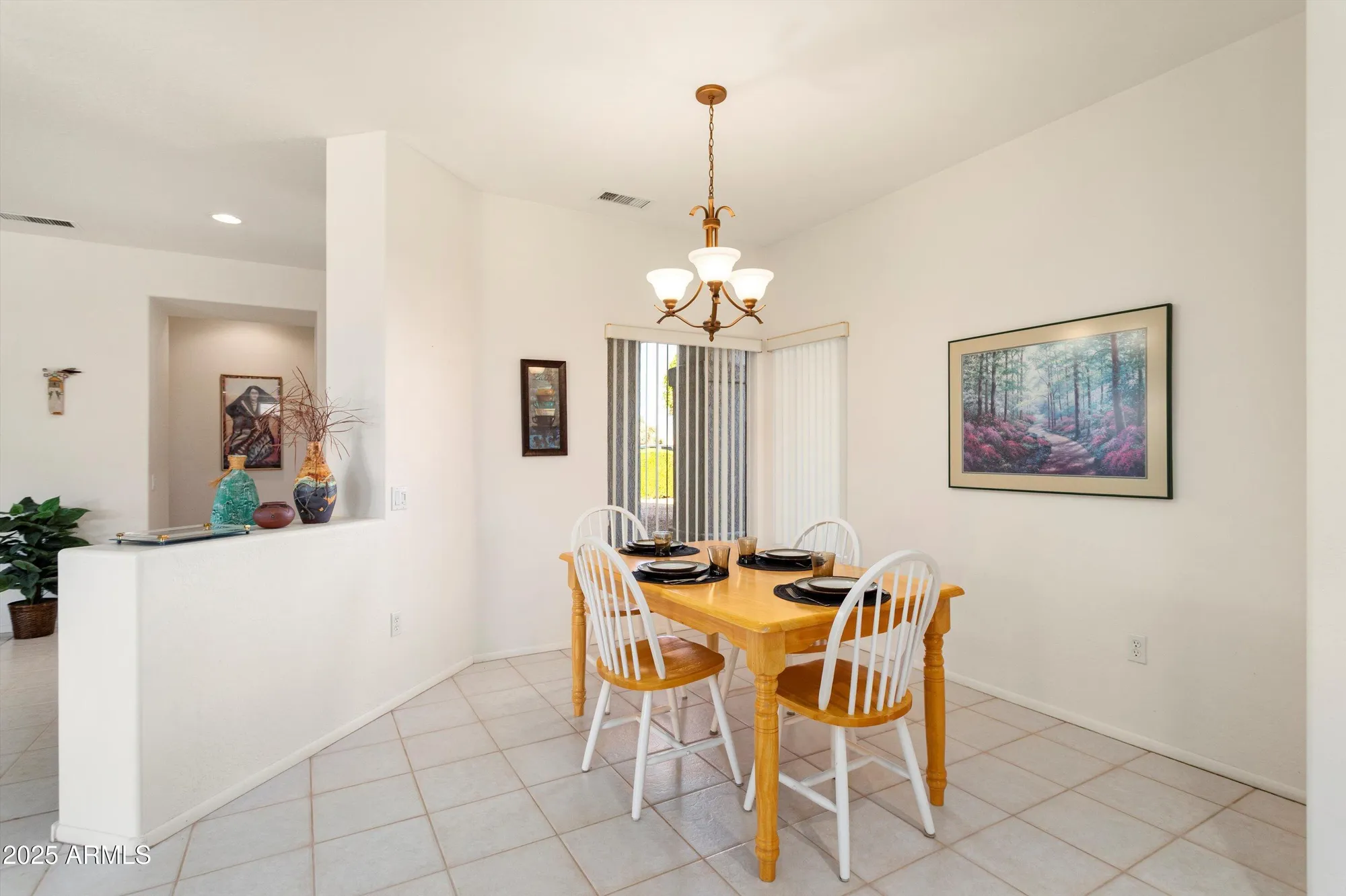 Property Slideshow image 11 of 25 | 15237 w pinehurst ln, Surprise, AZ, 85374