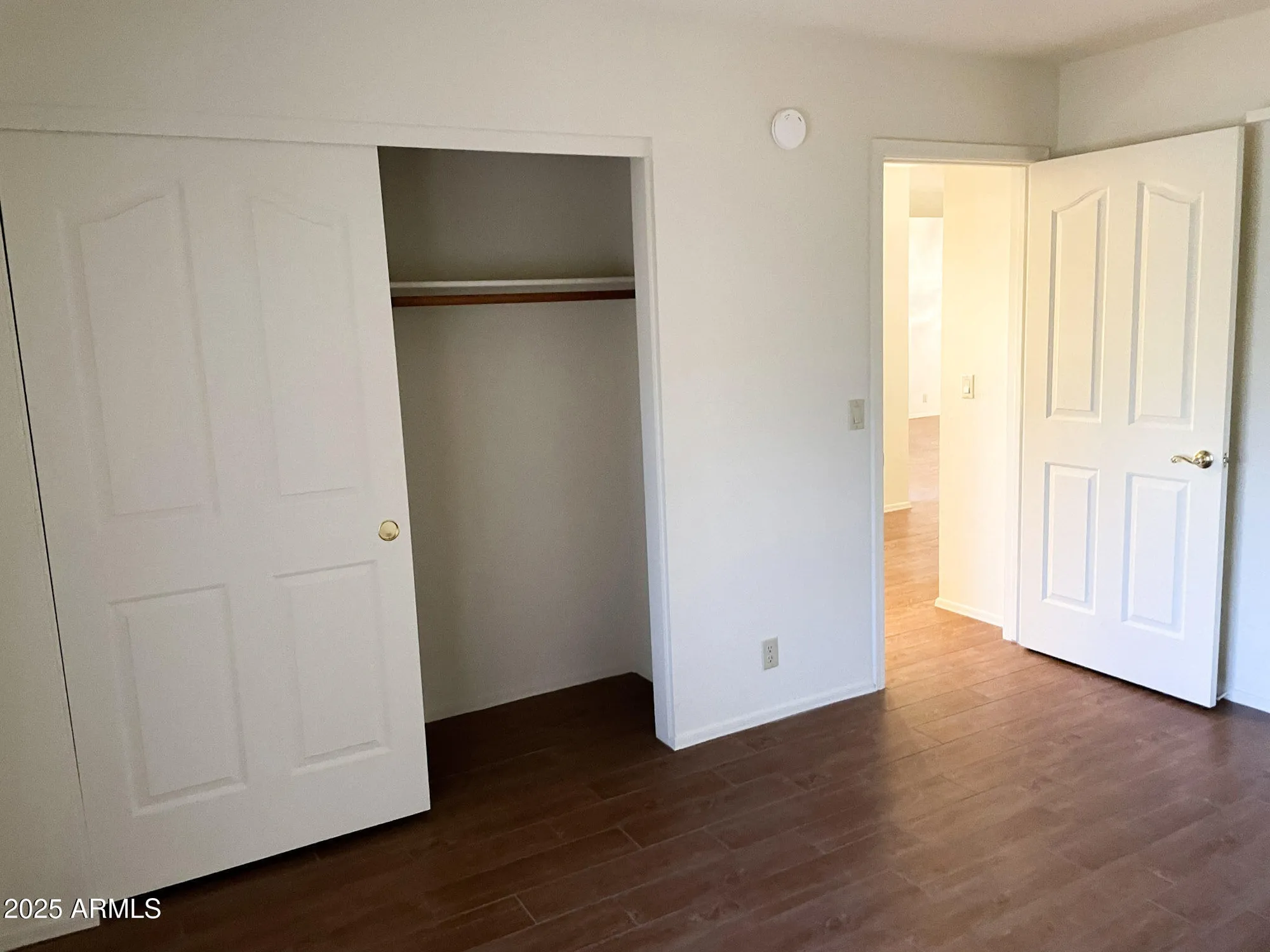 Property Slideshow image 13 of 21 | 9039 w utopia rd, Peoria, AZ, 85382