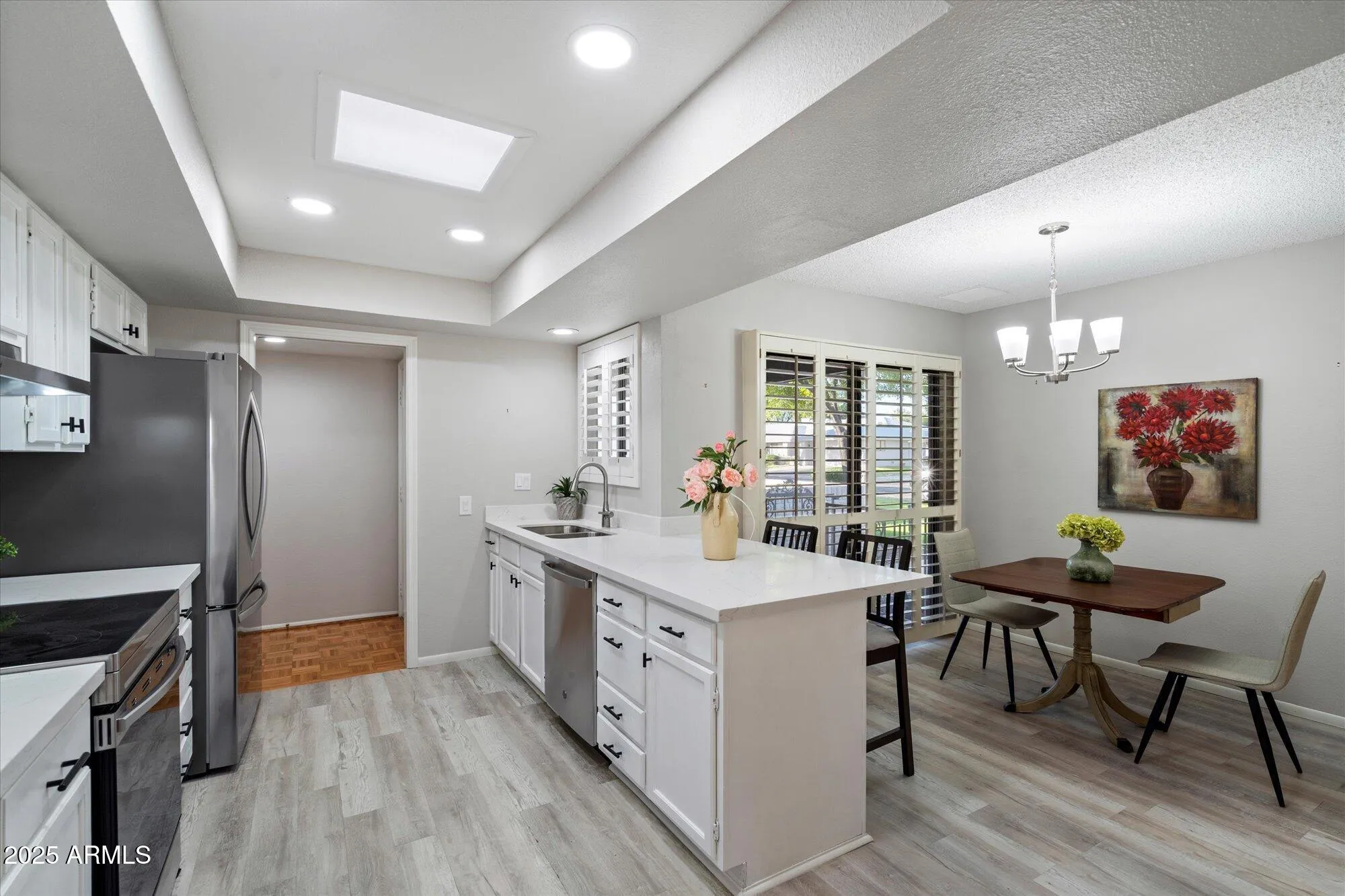 Property Slideshow image 6 of 23 | 12511 w shadow hills dr, Sun City West, AZ, 85375