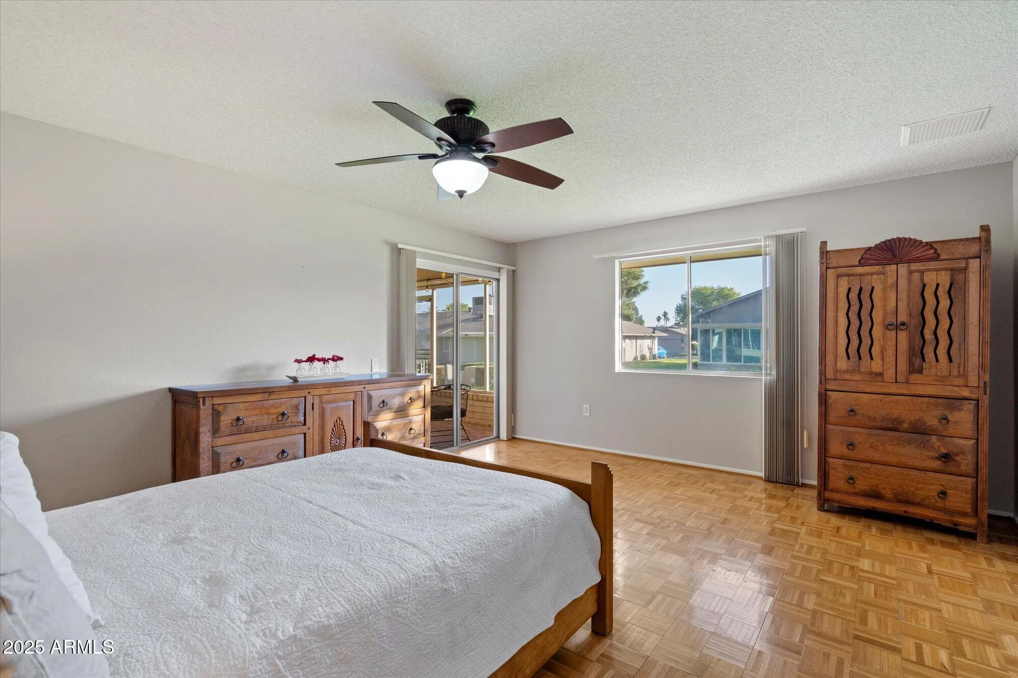 Property Slideshow image 10 of 23 | 12511 w shadow hills dr, Sun City West, AZ, 85375