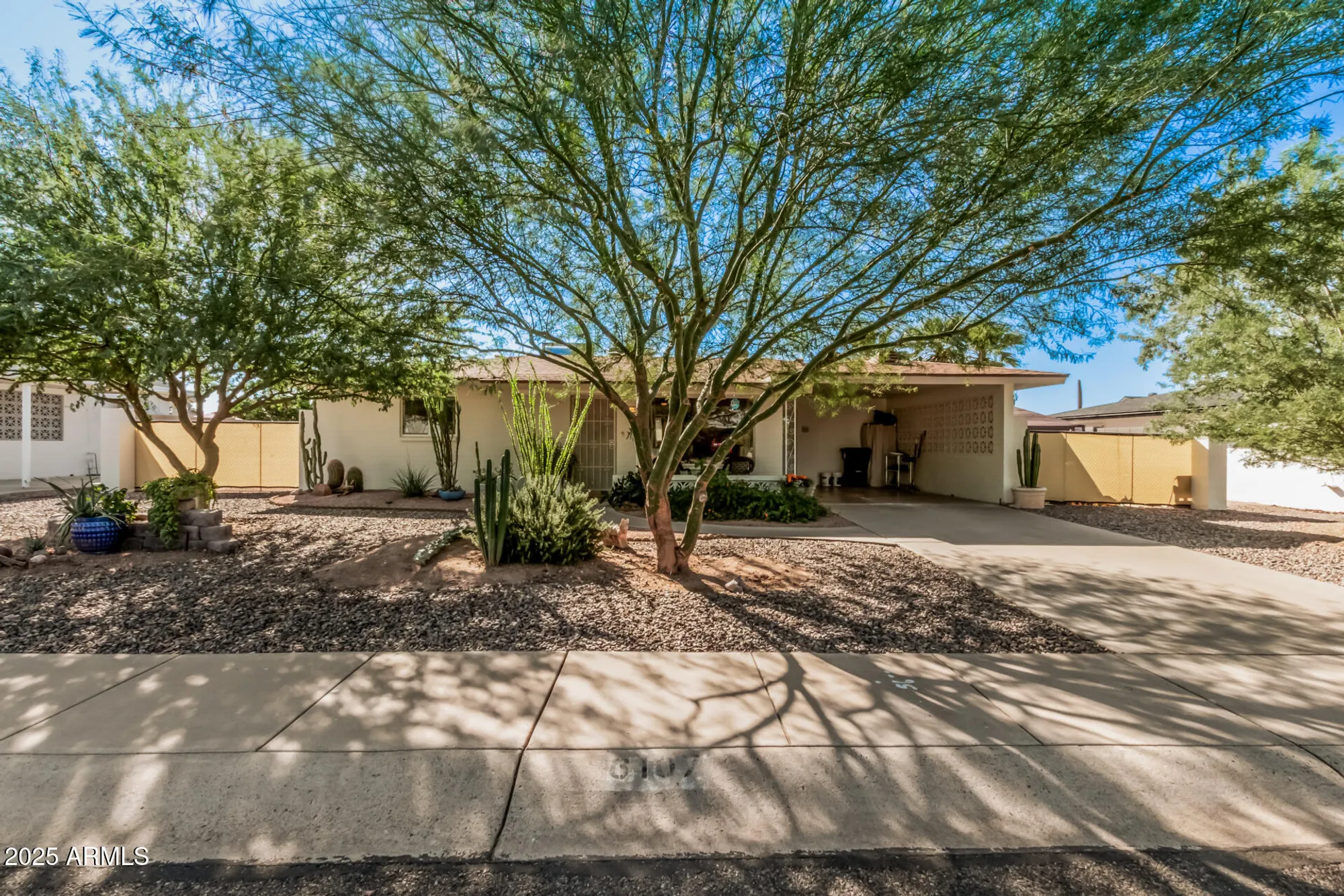Property Slideshow image 1 of 32 | 6107 e duncan st, Mesa, AZ, 85205