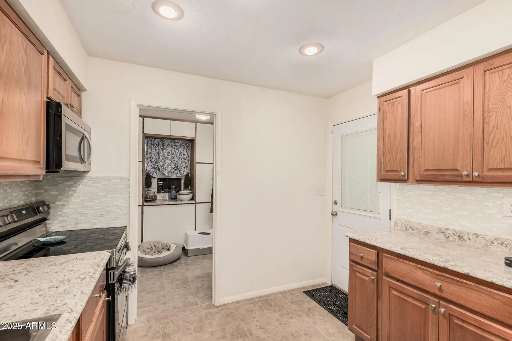 Property Slideshow image 13 of 32 | 6107 e duncan st, Mesa, AZ, 85205