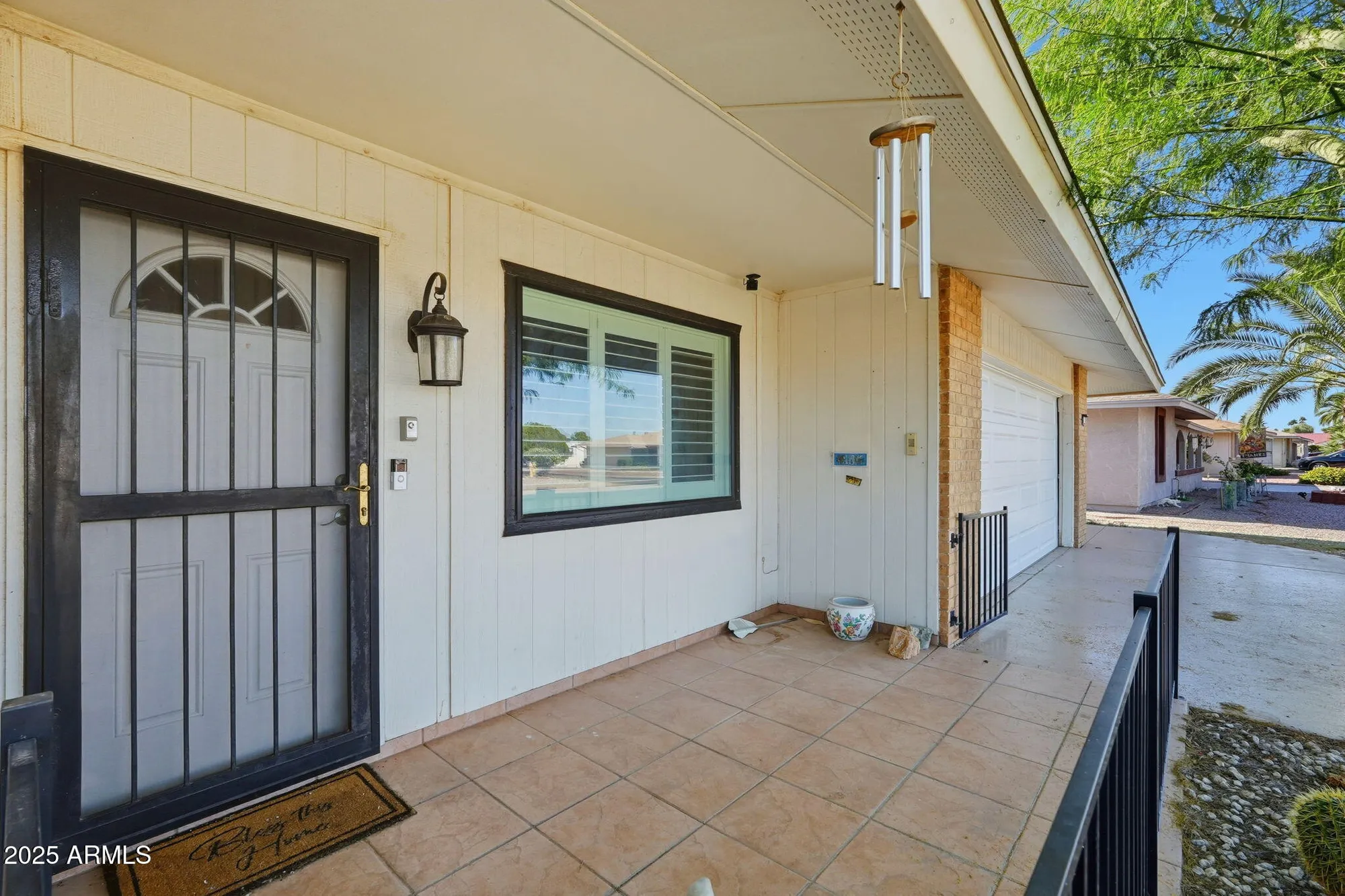 Property Slideshow image 3 of 32 | 9201 w long hills dr, Sun City, AZ, 85351