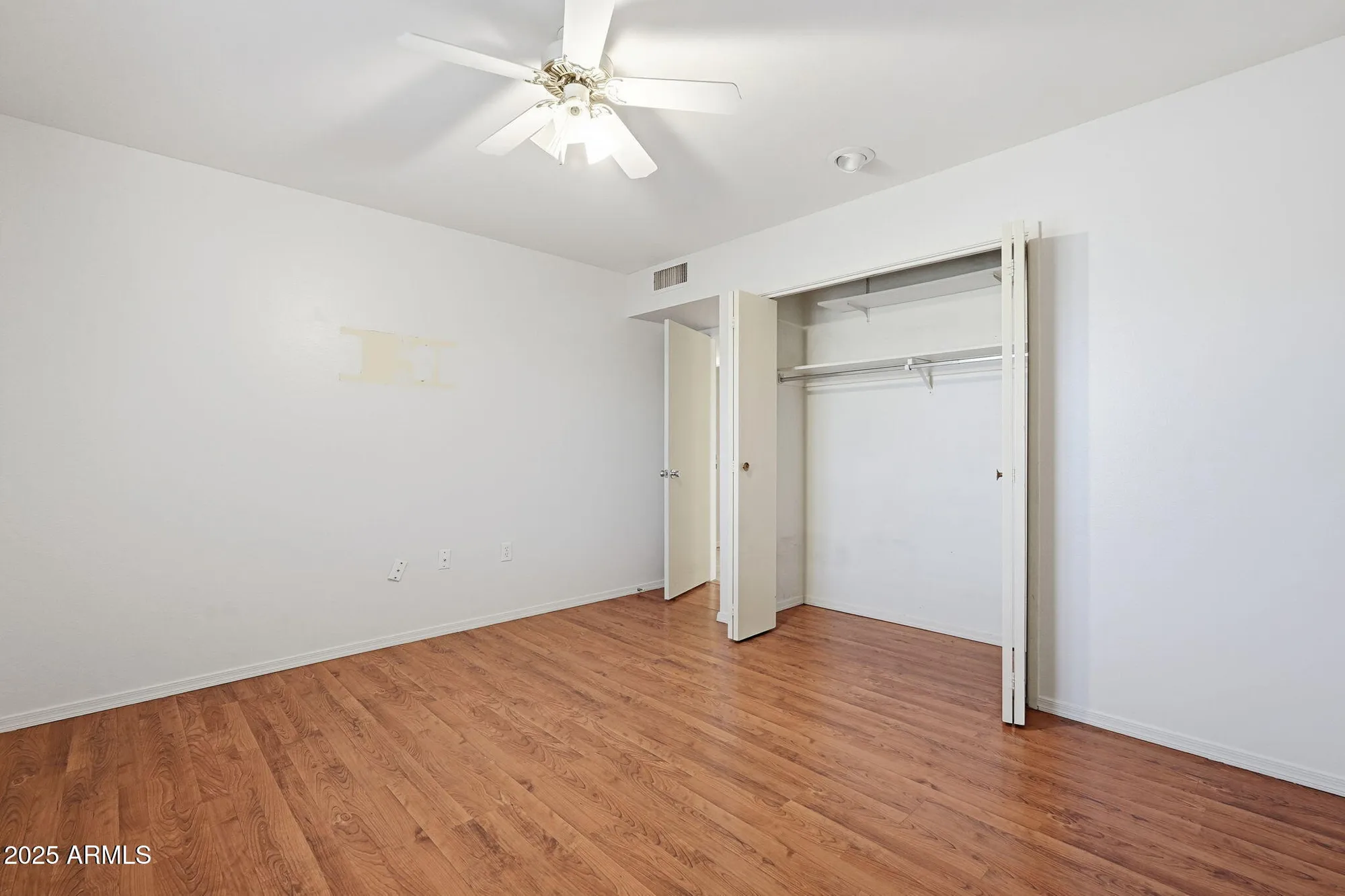 Property Slideshow image 17 of 32 | 9201 w long hills dr, Sun City, AZ, 85351