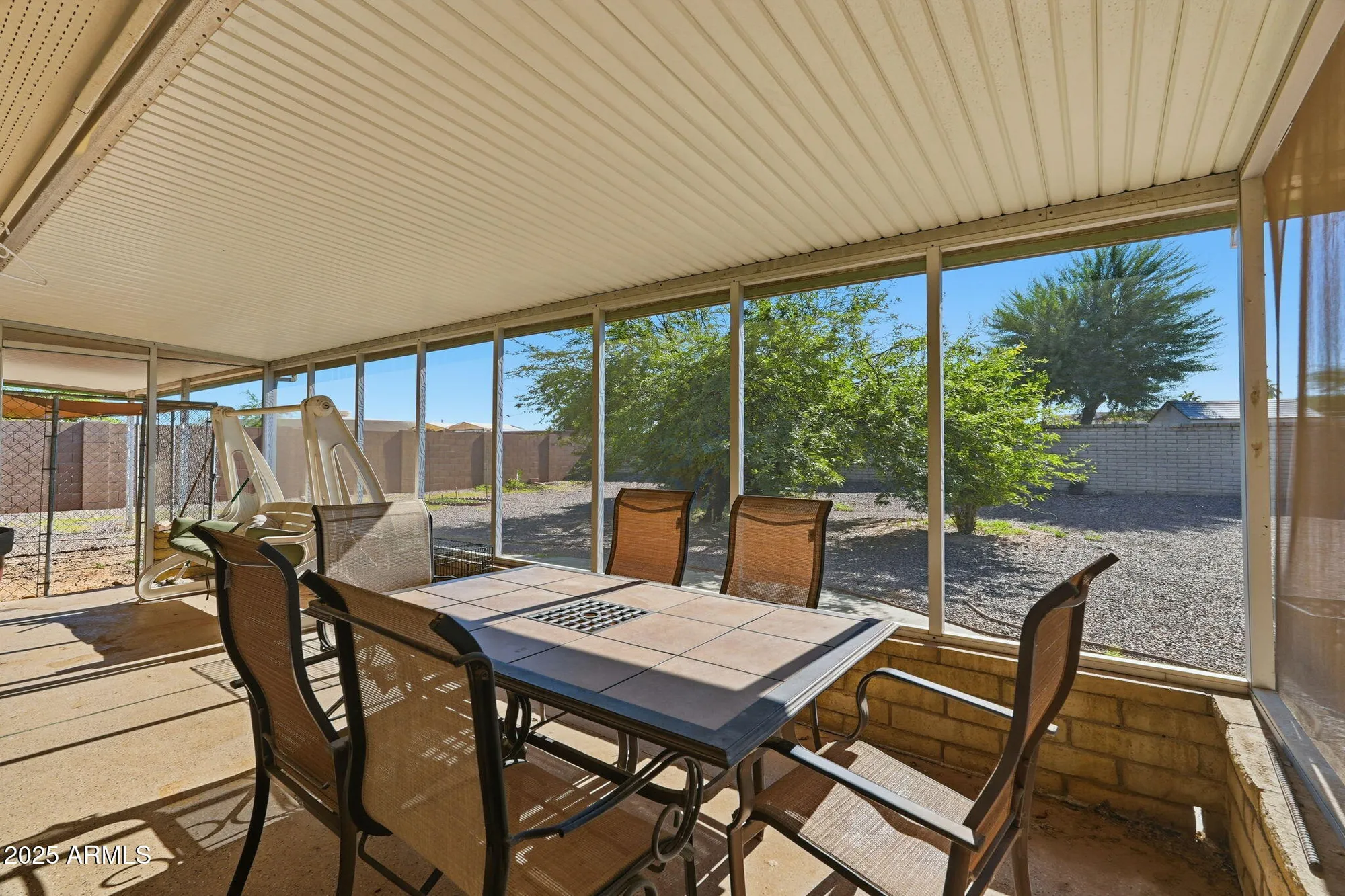 Property Slideshow image 20 of 32 | 9201 w long hills dr, Sun City, AZ, 85351