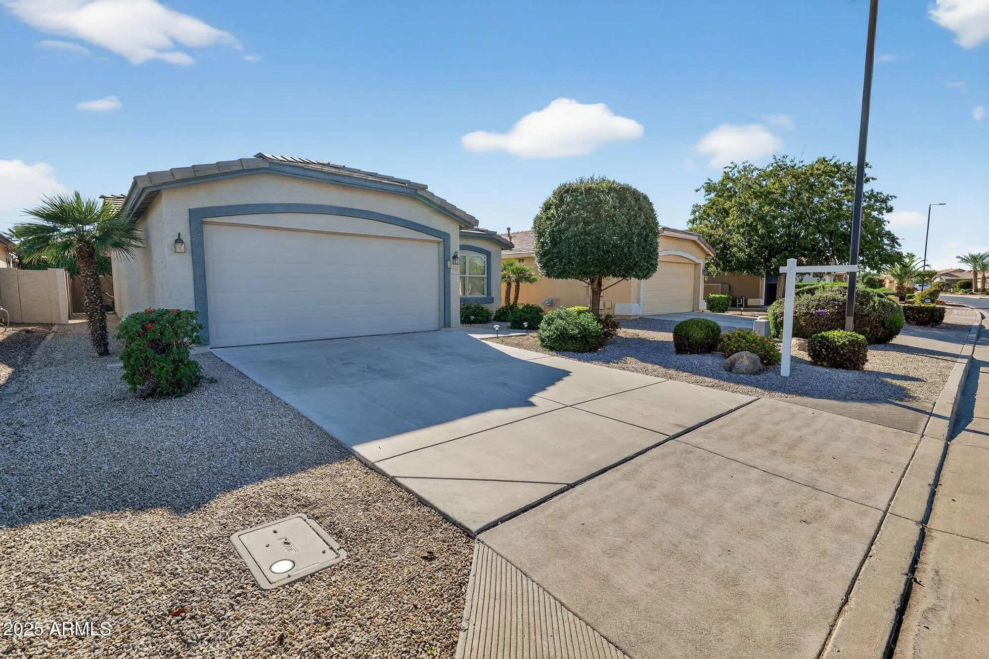 Property Slideshow image 1 of 56 | 3739 e hazeltine way, Chandler, AZ, 85249