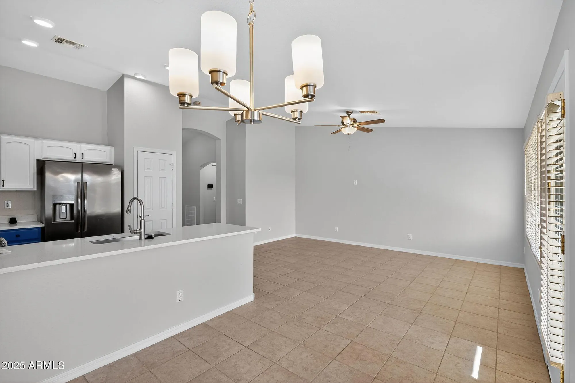 Property Slideshow image 10 of 56 | 3739 e hazeltine way, Chandler, AZ, 85249