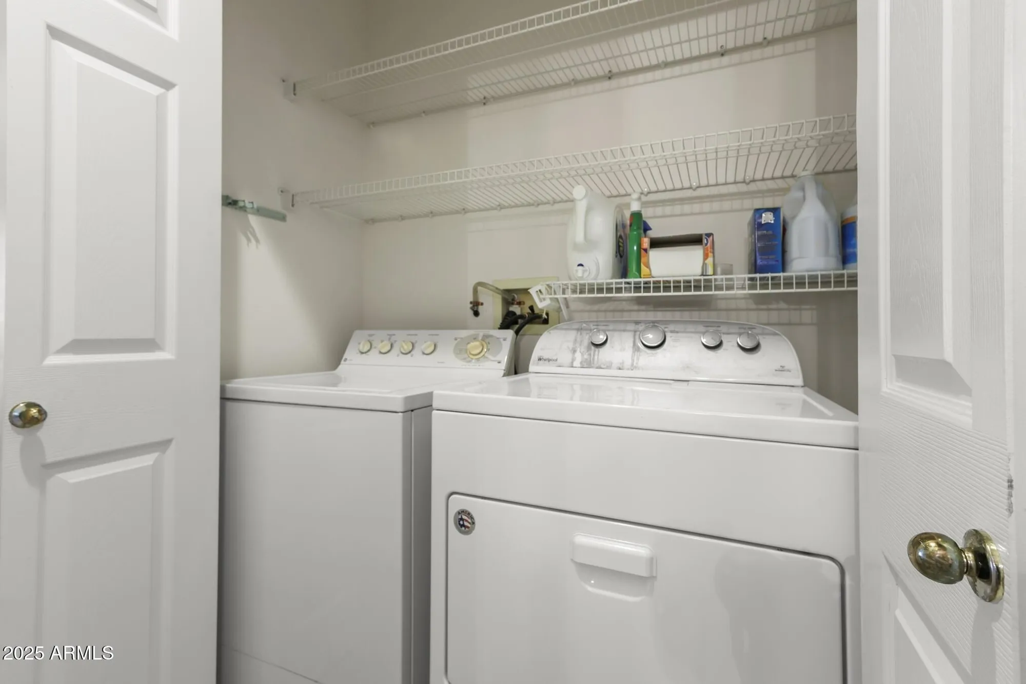 Property Slideshow image 18 of 26 | 15773 w grand point ln, Surprise, AZ, 85374