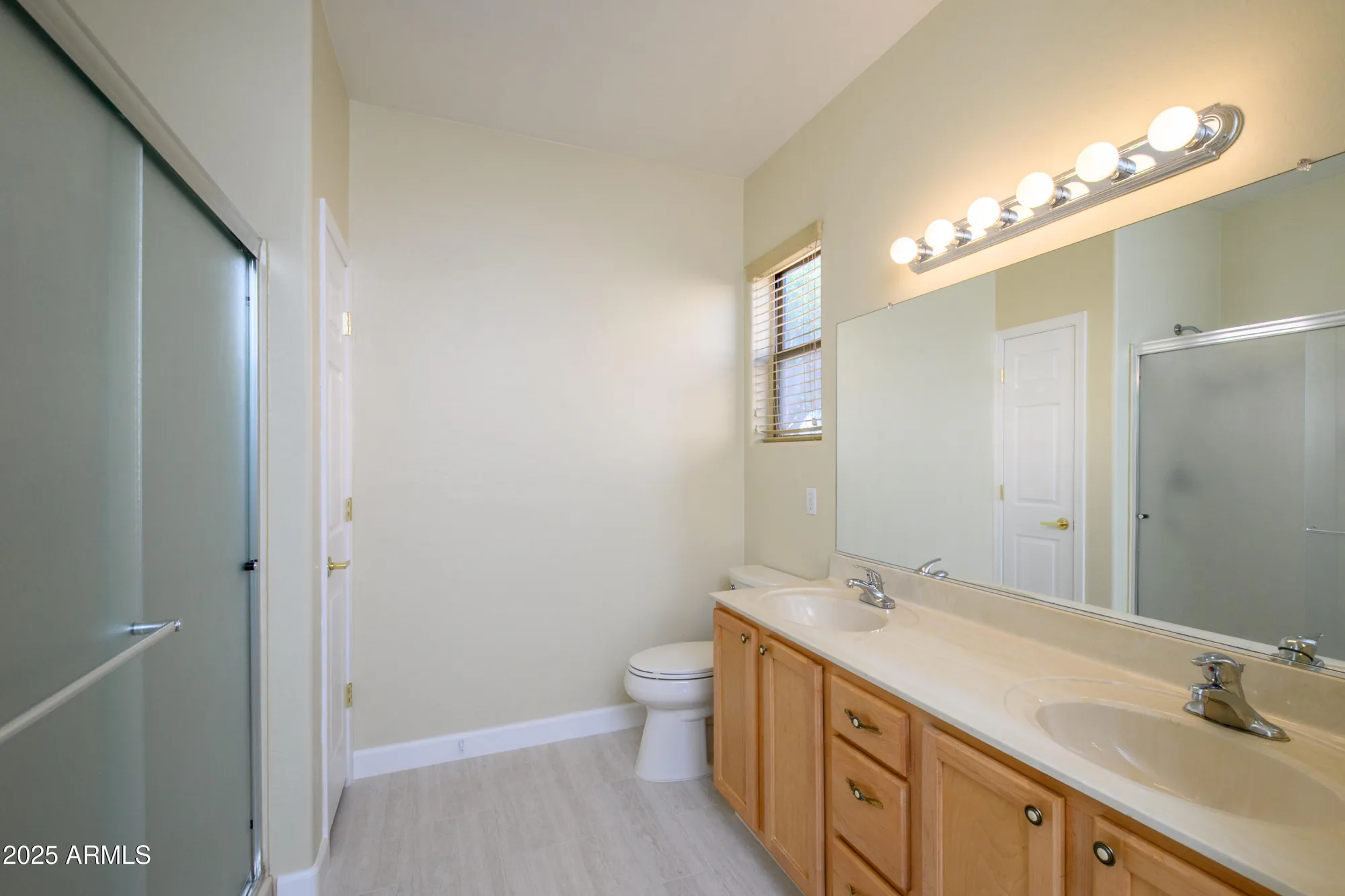 Property Slideshow image 13 of 27 | 16962 w marcos de niza dr, Surprise, AZ, 85387