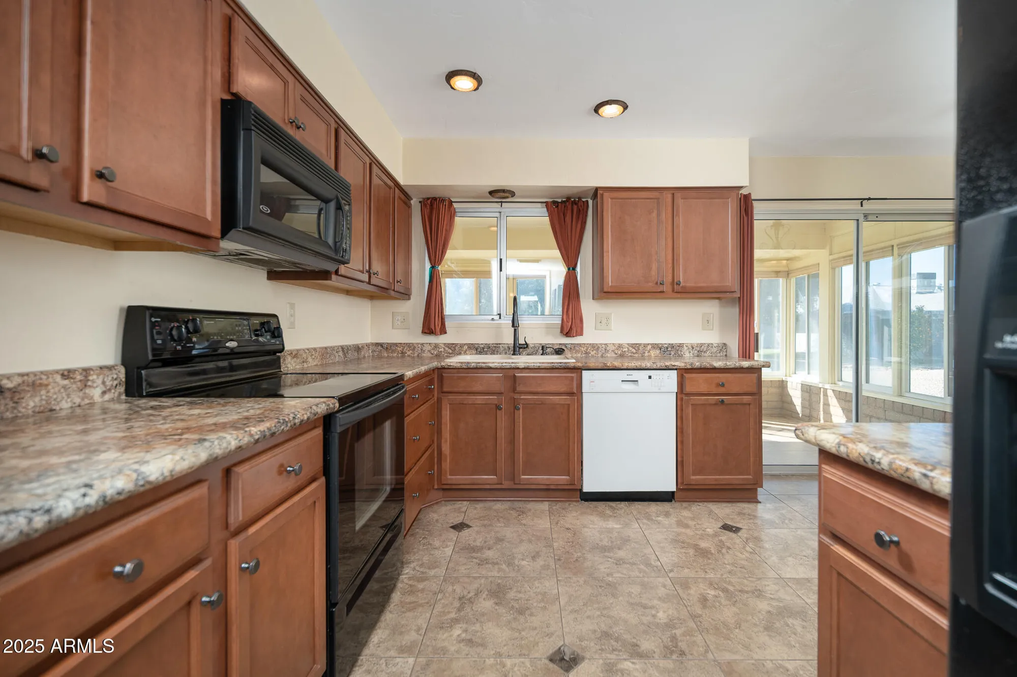 Property Slideshow image 11 of 49 | 12823 w copperstone dr, Sun City West, AZ, 85375