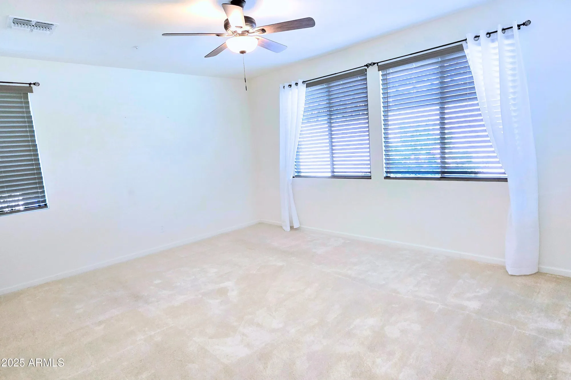 Property Slideshow image 8 of 58 | 13418 w miner trl, Peoria, AZ, 85383