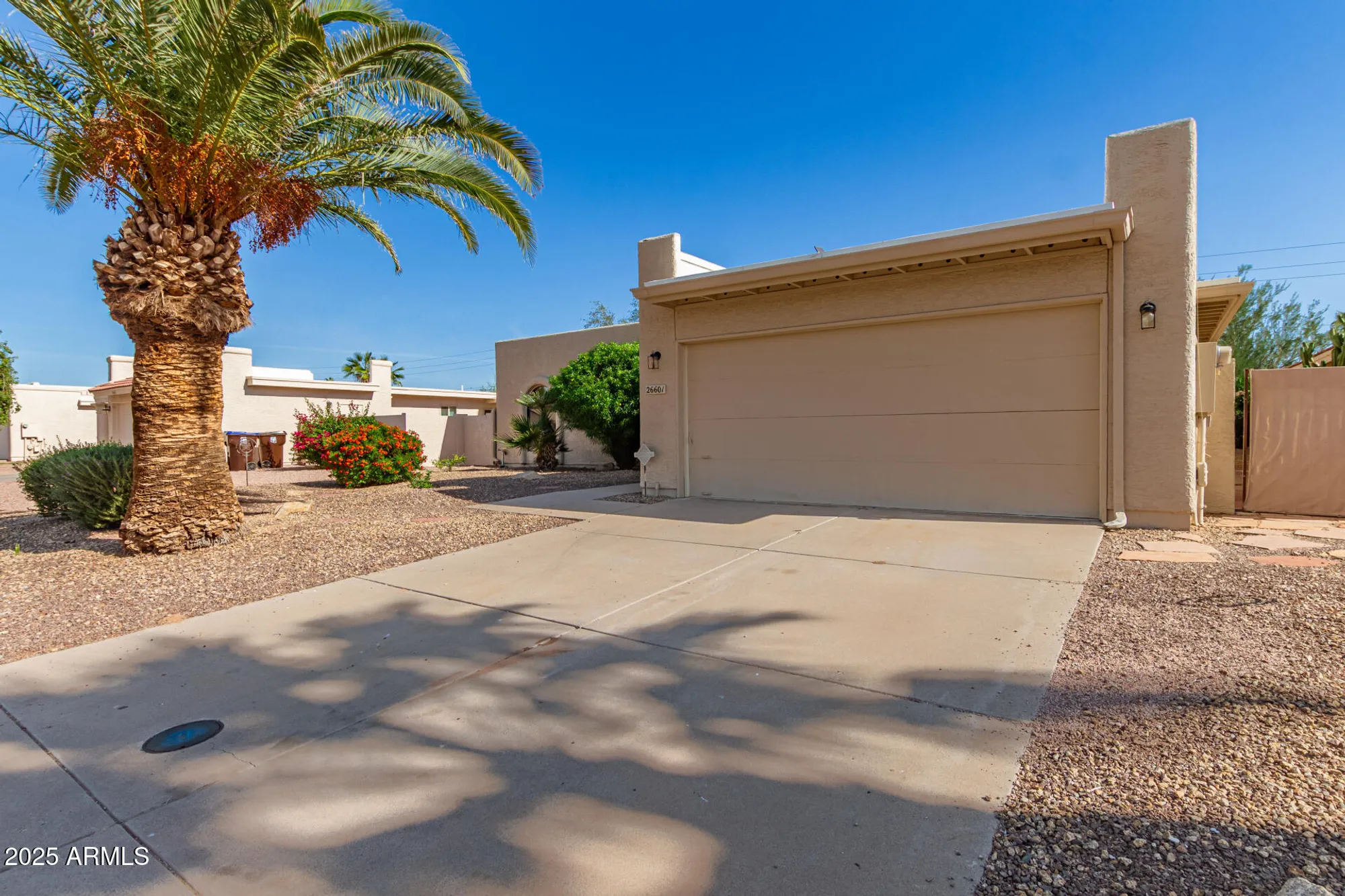 Property Slideshow image 6 of 33 | 26601 s saddletree dr, Sun Lakes, AZ, 85248