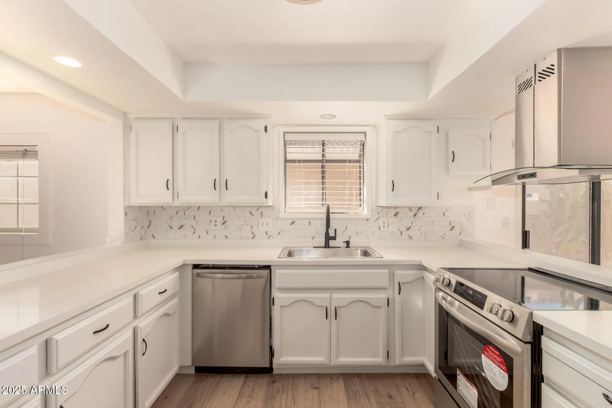 Property Slideshow image 3 of 33 | 26601 s saddletree dr, Sun Lakes, AZ, 85248