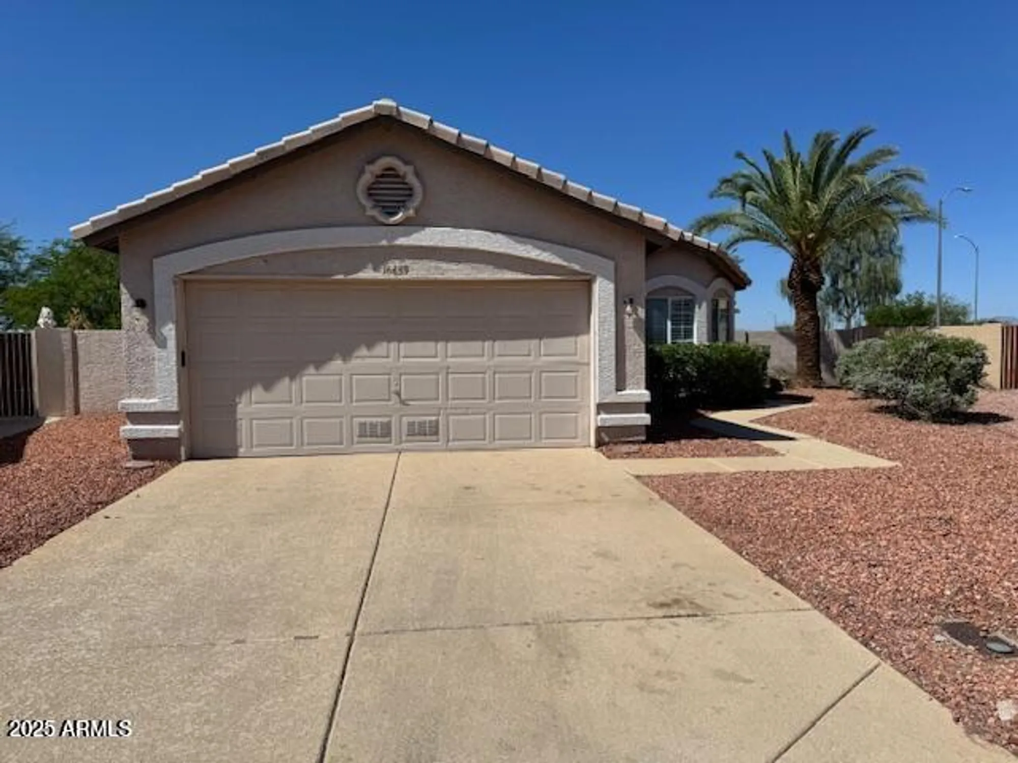 Property Slideshow image 1 of 28 | 10659 w yukon dr, Peoria, AZ, 85382