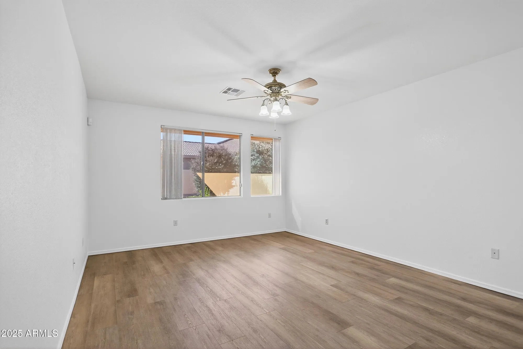 Property Slideshow image 15 of 36 | 2748 thornwood, Sierra Vista, AZ, 85650