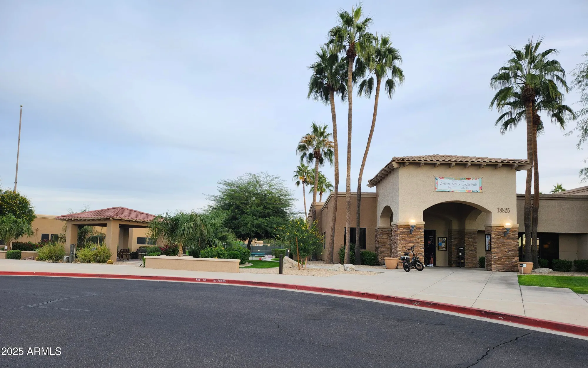 Property Slideshow image 27 of 37 | 8449 w rockwood dr, Peoria, AZ, 85382