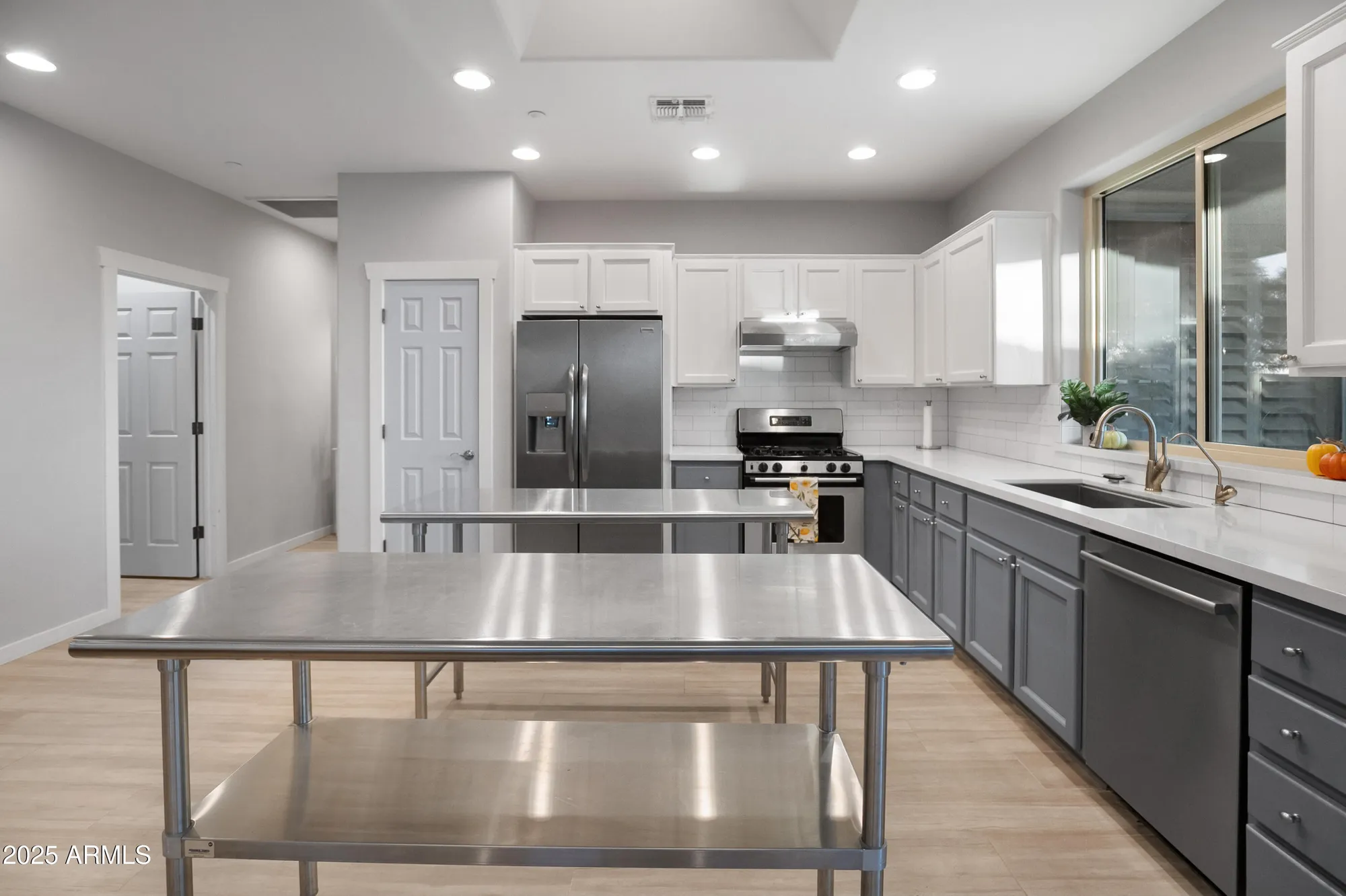 Property Slideshow image 8 of 30 | 2513 w myopia dr, Anthem, AZ, 85086