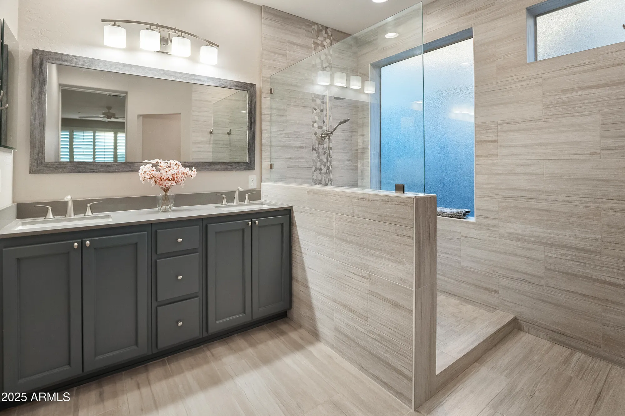 Property Slideshow image 16 of 30 | 2513 w myopia dr, Anthem, AZ, 85086