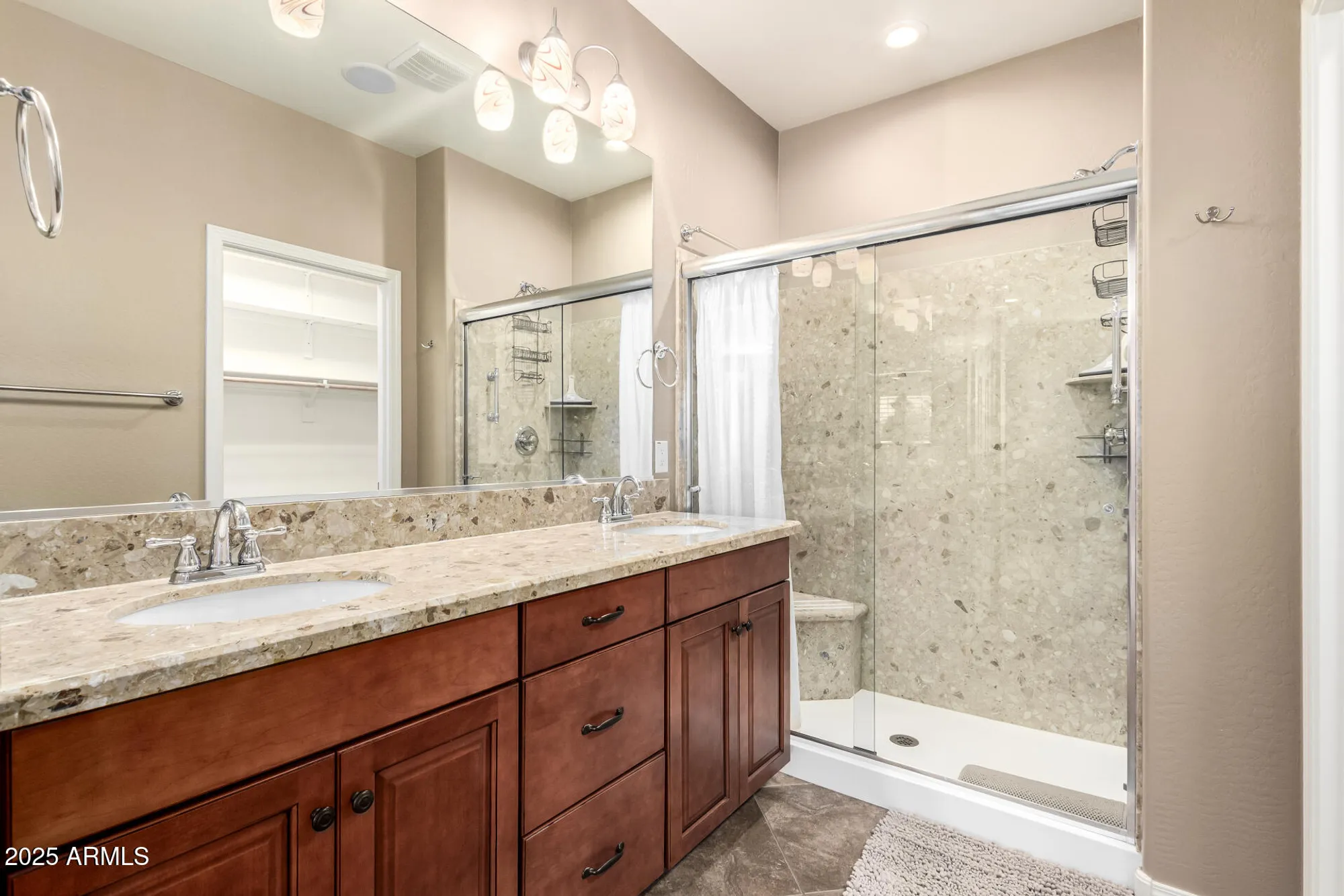 Property Slideshow image 16 of 44 | 17162 s 175th ave, Goodyear, AZ, 85338