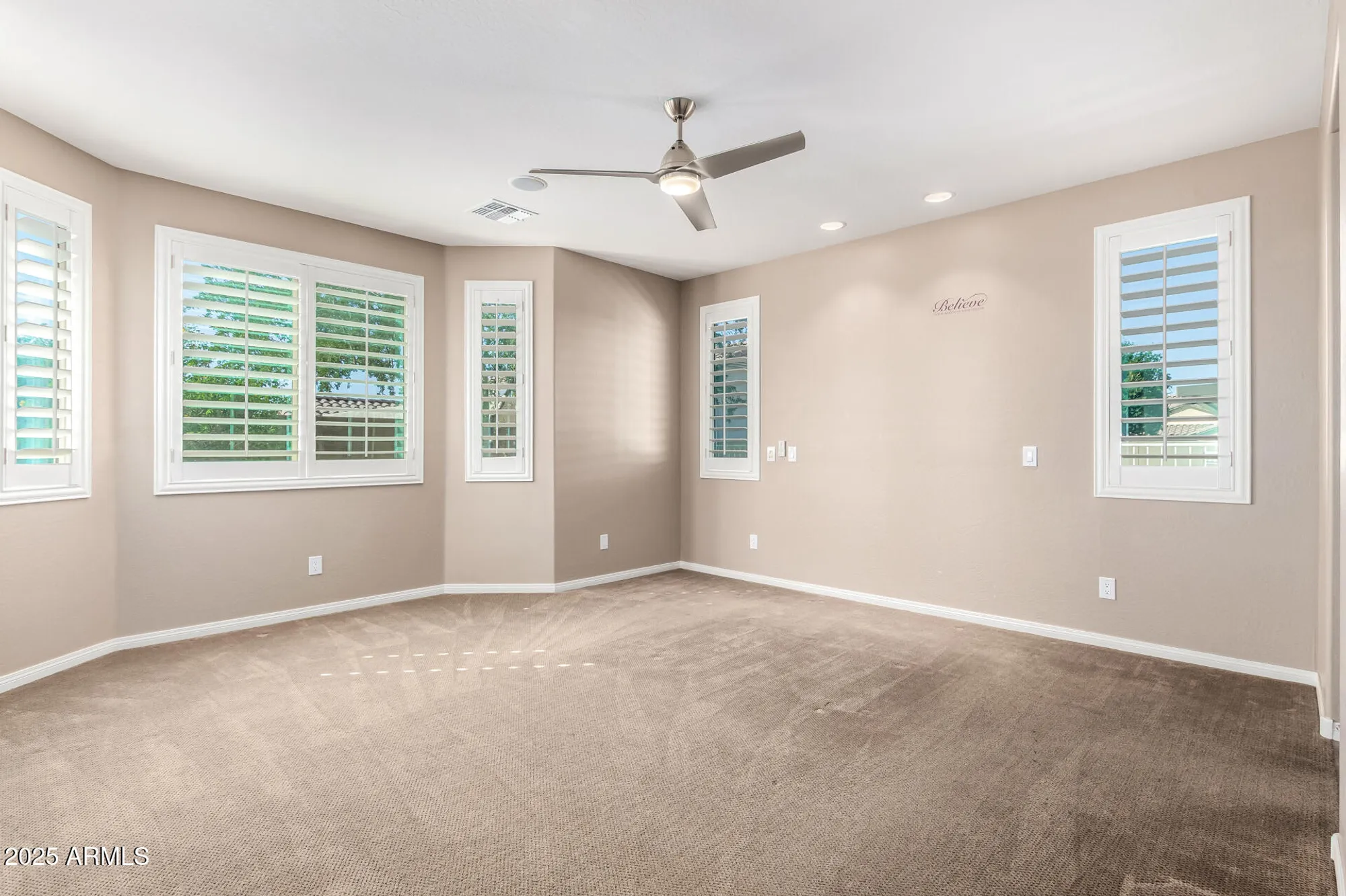 Property Slideshow image 12 of 44 | 17162 s 175th ave, Goodyear, AZ, 85338