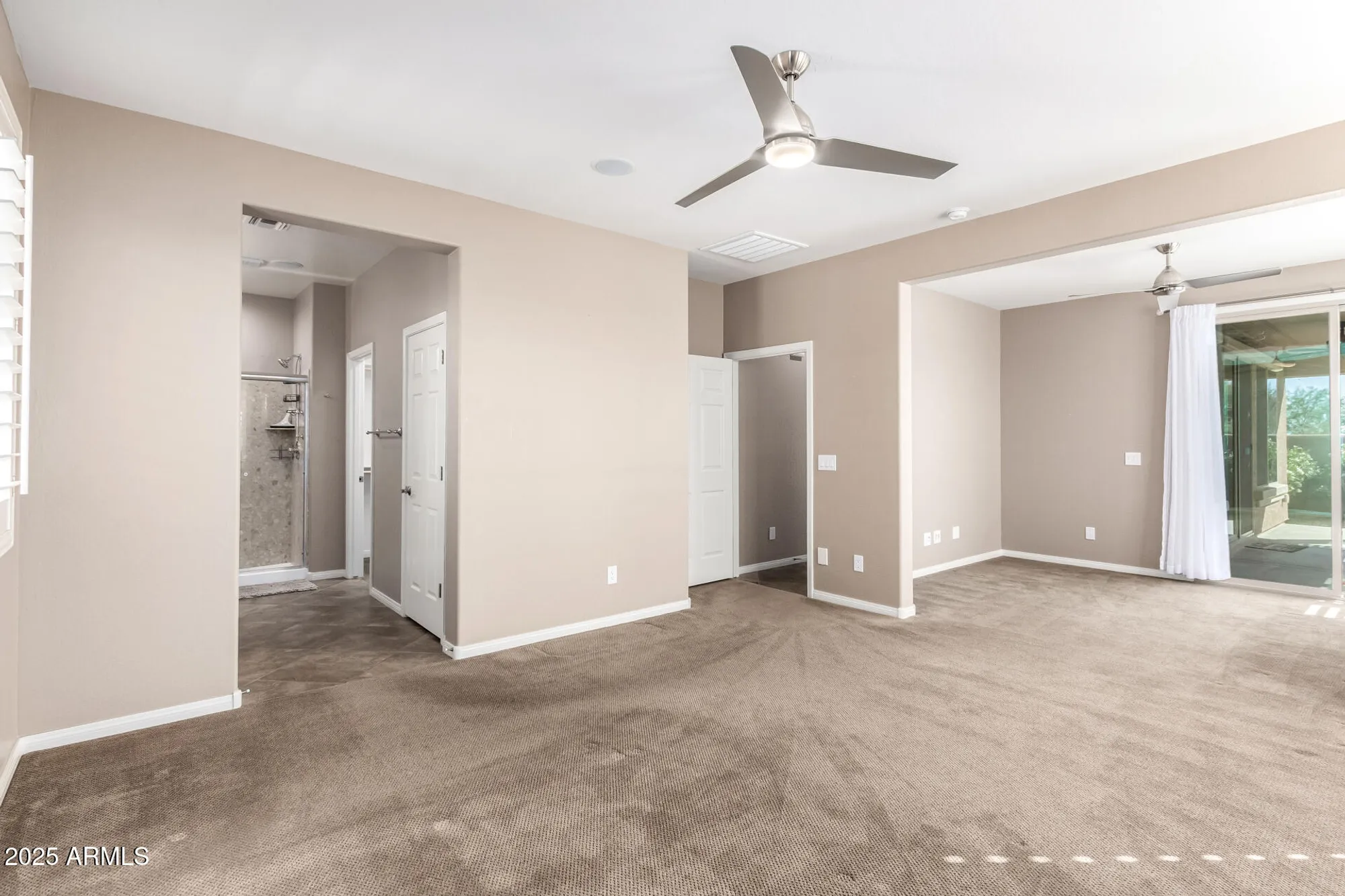 Property Slideshow image 13 of 44 | 17162 s 175th ave, Goodyear, AZ, 85338