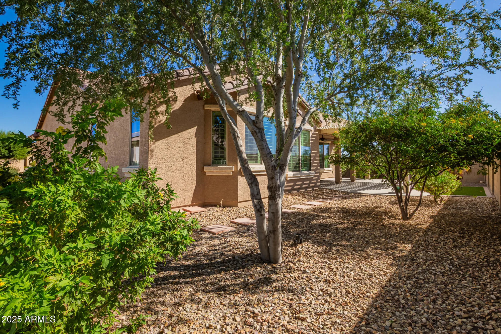 Property Slideshow image 28 of 44 | 17162 s 175th ave, Goodyear, AZ, 85338