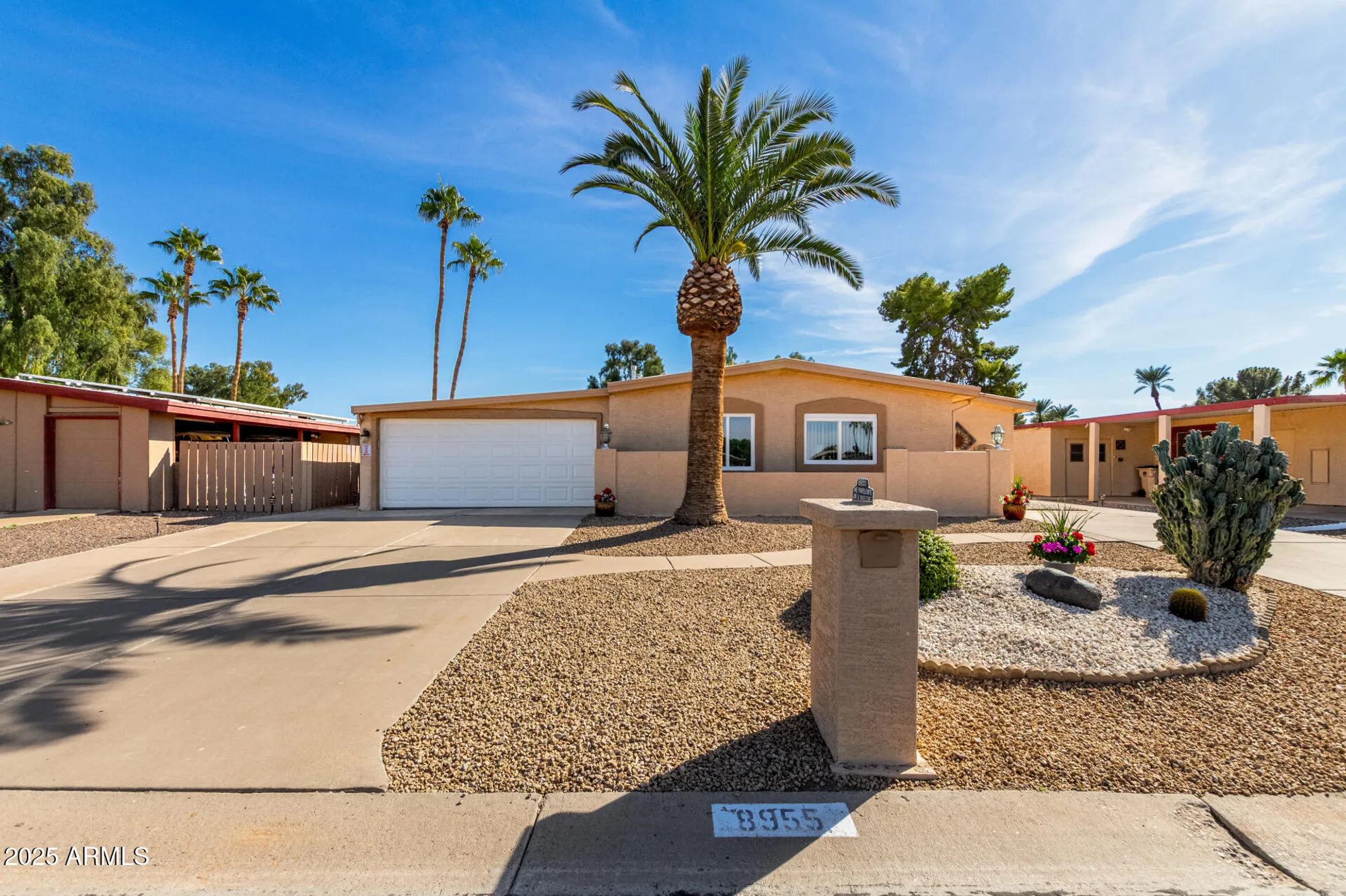 Property Slideshow image 4 of 91 | 8955 e fairway blvd, Sun Lakes, AZ, 85248