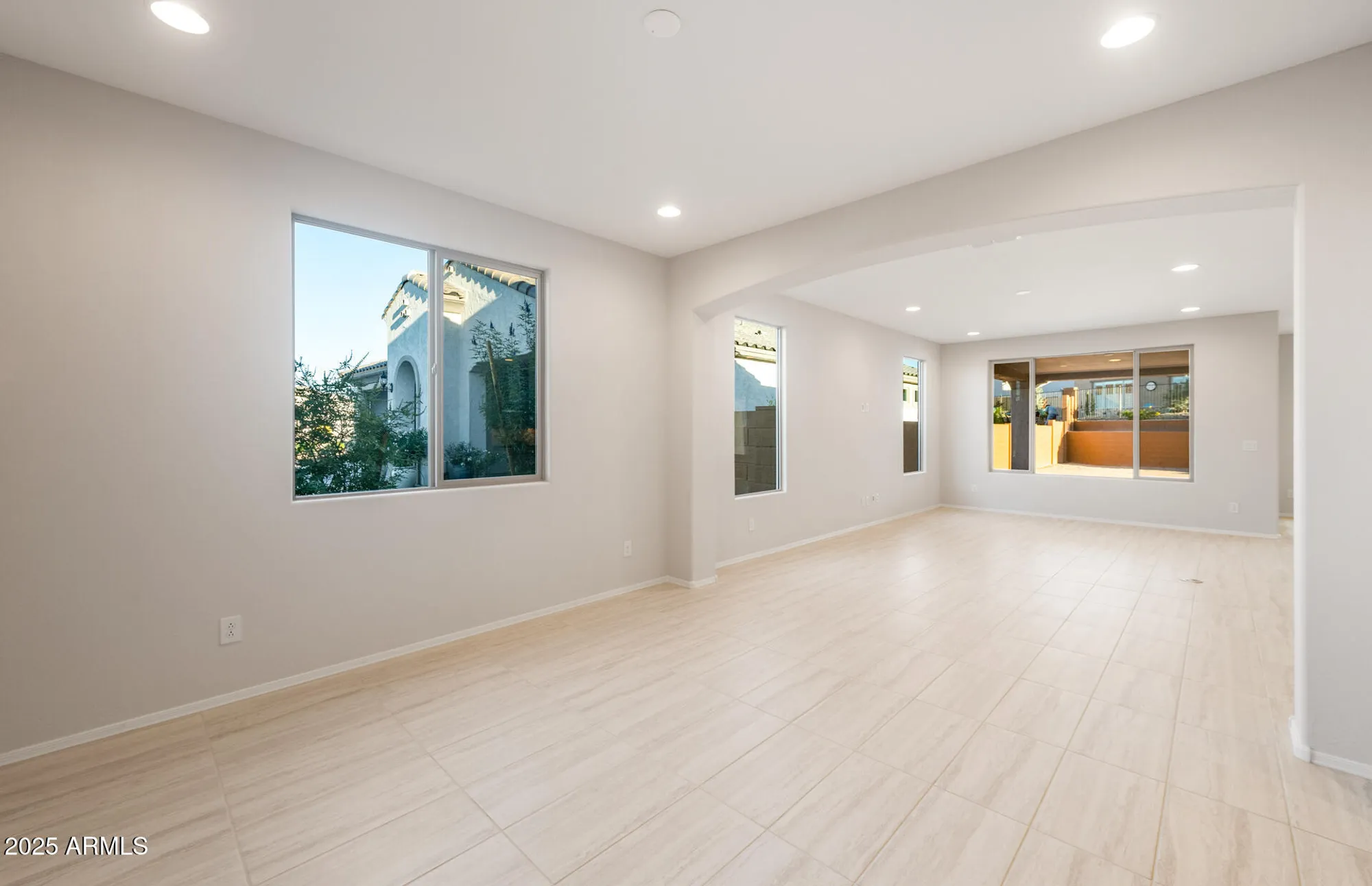 Property Slideshow image 5 of 36 | 26637 w kimberly way, Buckeye, AZ, 85396