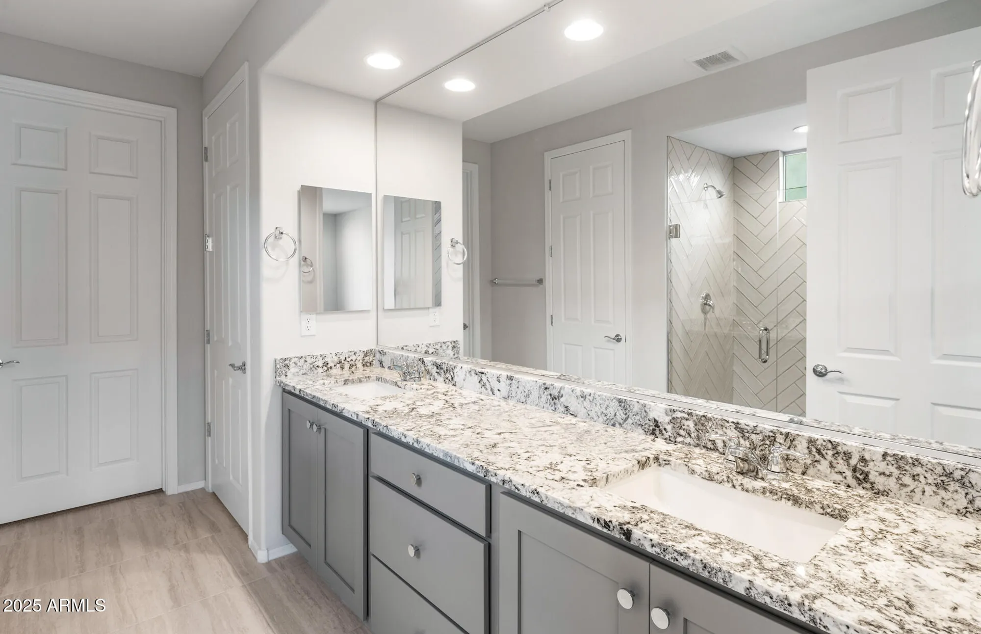 Property Slideshow image 22 of 36 | 26637 w kimberly way, Buckeye, AZ, 85396