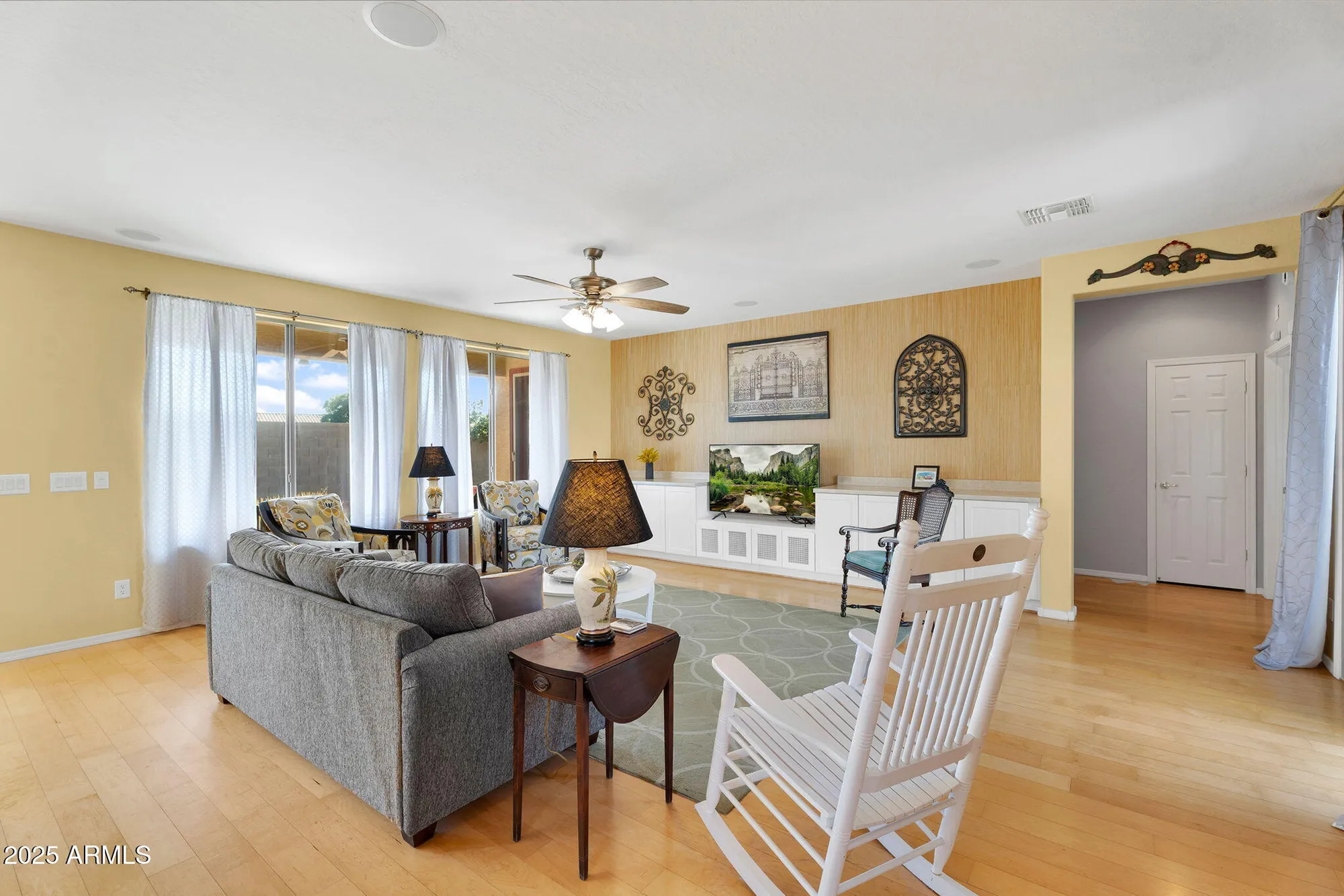 Property Slideshow image 7 of 44 | 42511 w good vibrations ln, Maricopa, AZ, 85138