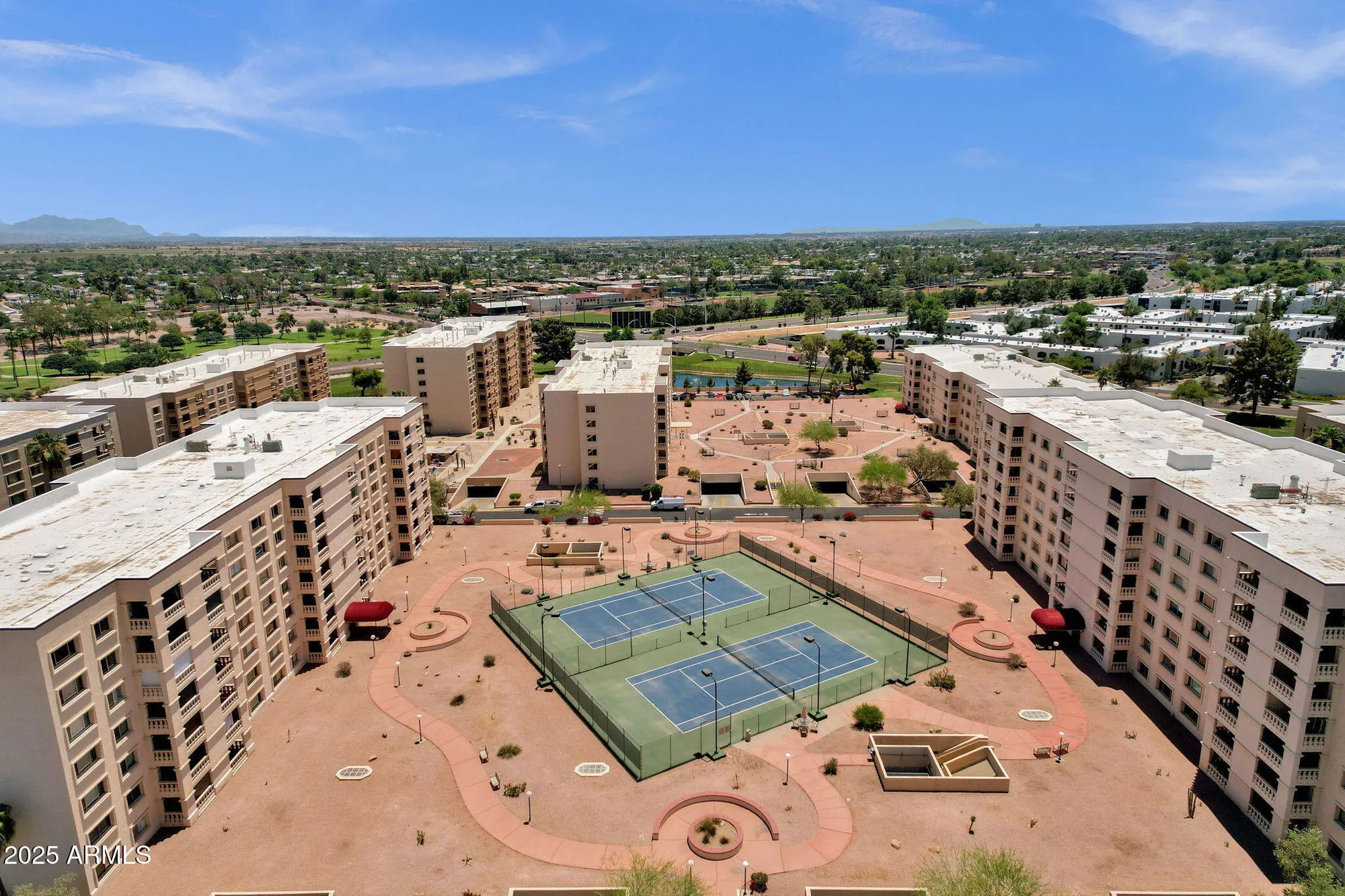 Property Slideshow image 19 of 30 | 7920 e camelback rd unit 212, Scottsdale, AZ, 85251