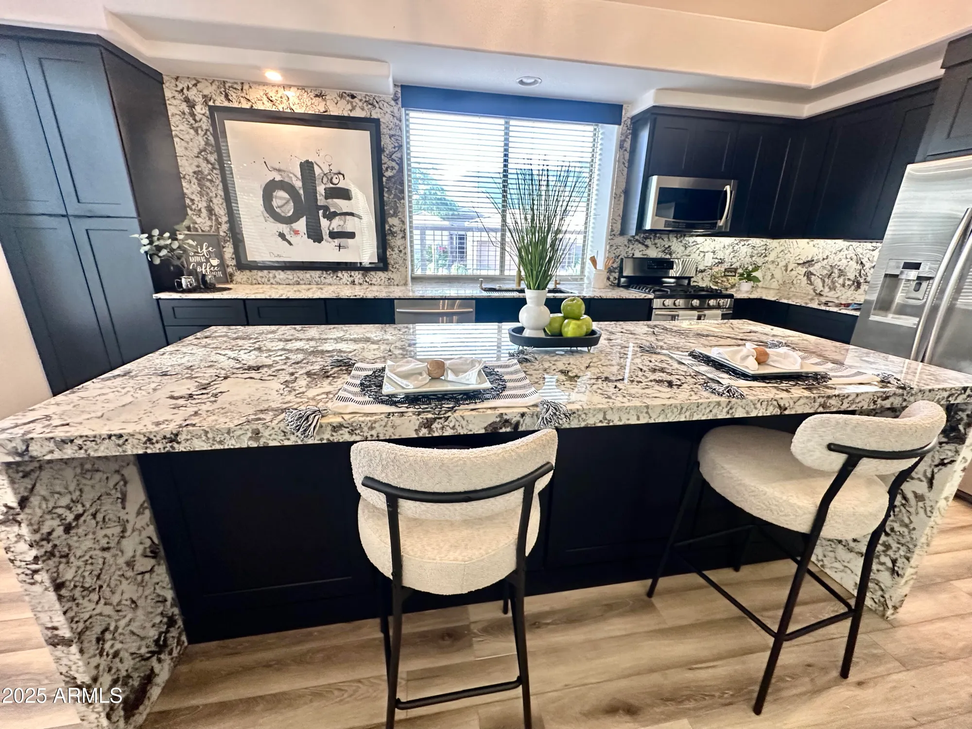 Property Slideshow image 1 of 37 | 34476 n 68th way, Scottsdale, AZ, 85266