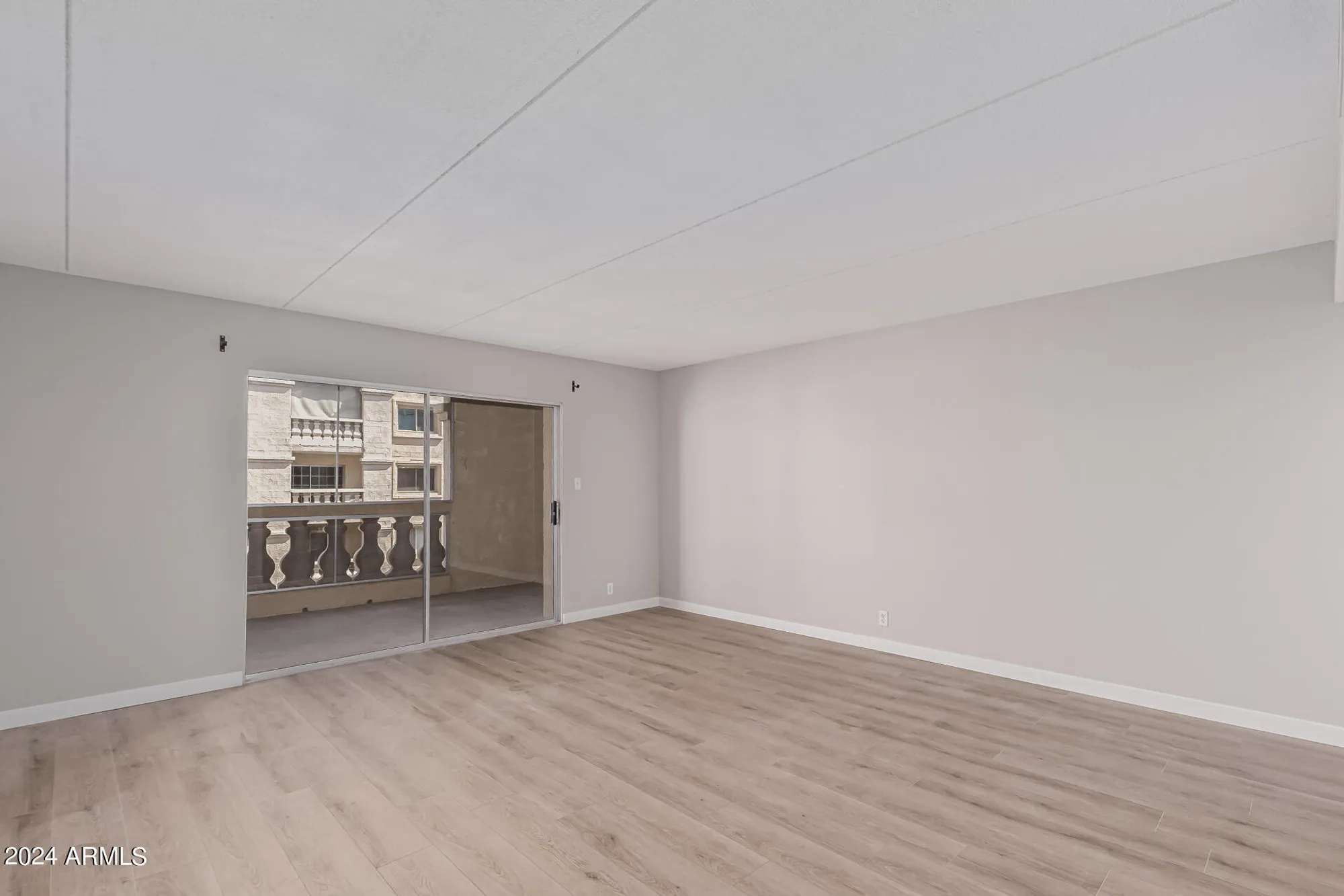 Property Slideshow image 14 of 58 | 7930 e camelback rd unit 506, Scottsdale, AZ, 85251