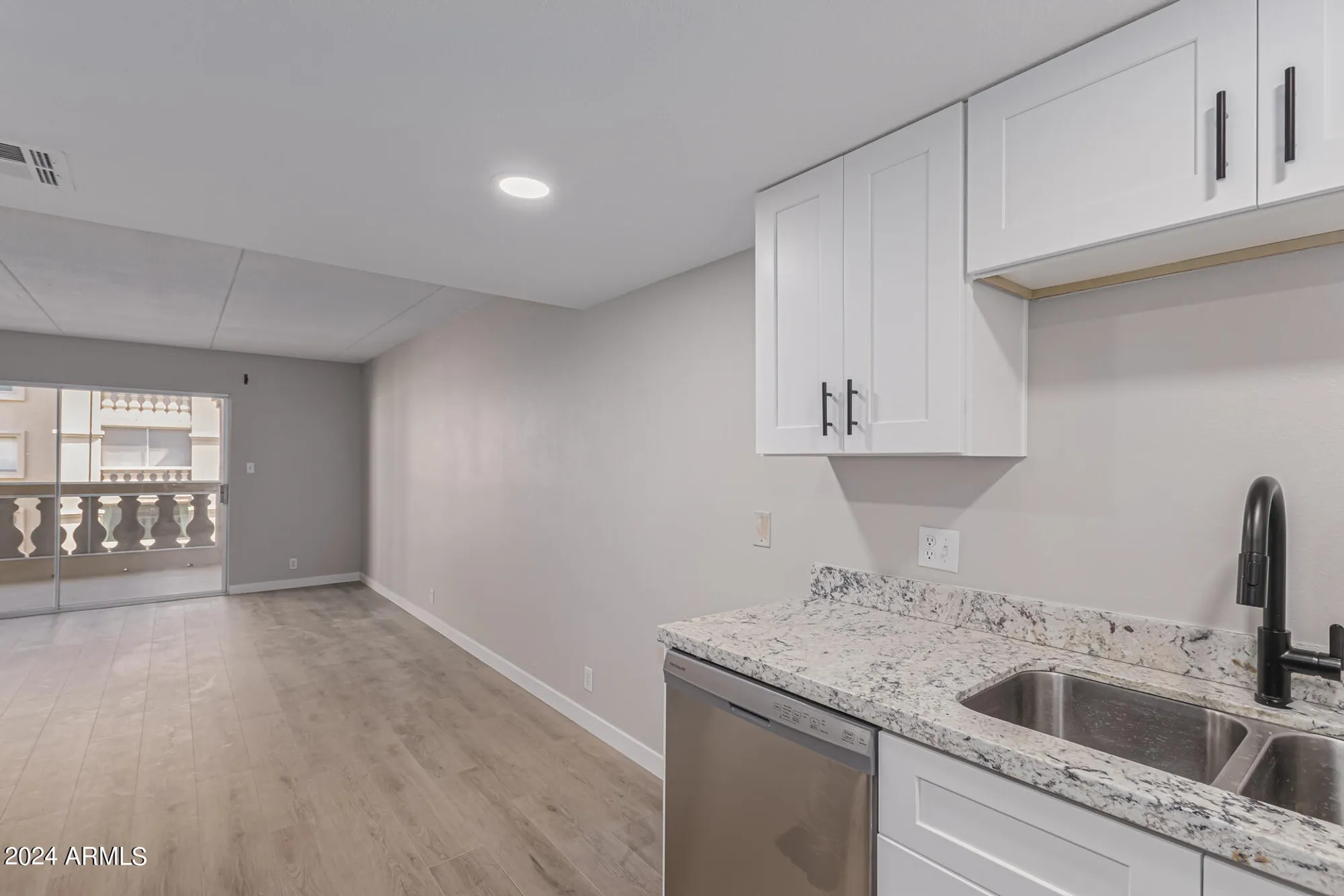 Property Slideshow image 15 of 58 | 7930 e camelback rd unit 506, Scottsdale, AZ, 85251