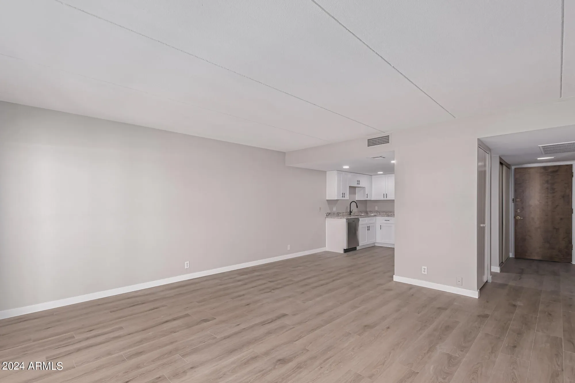 Property Slideshow image 16 of 58 | 7930 e camelback rd unit 506, Scottsdale, AZ, 85251