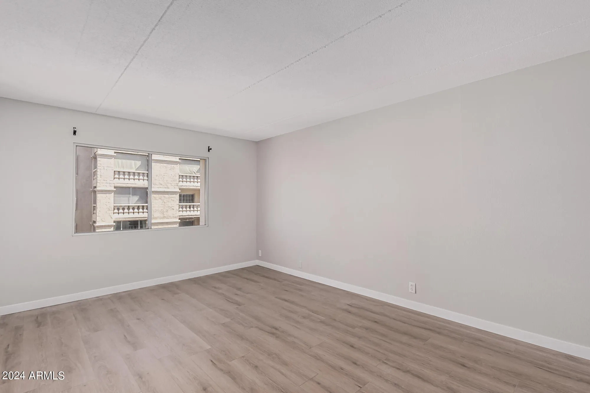 Property Slideshow image 17 of 58 | 7930 e camelback rd unit 506, Scottsdale, AZ, 85251